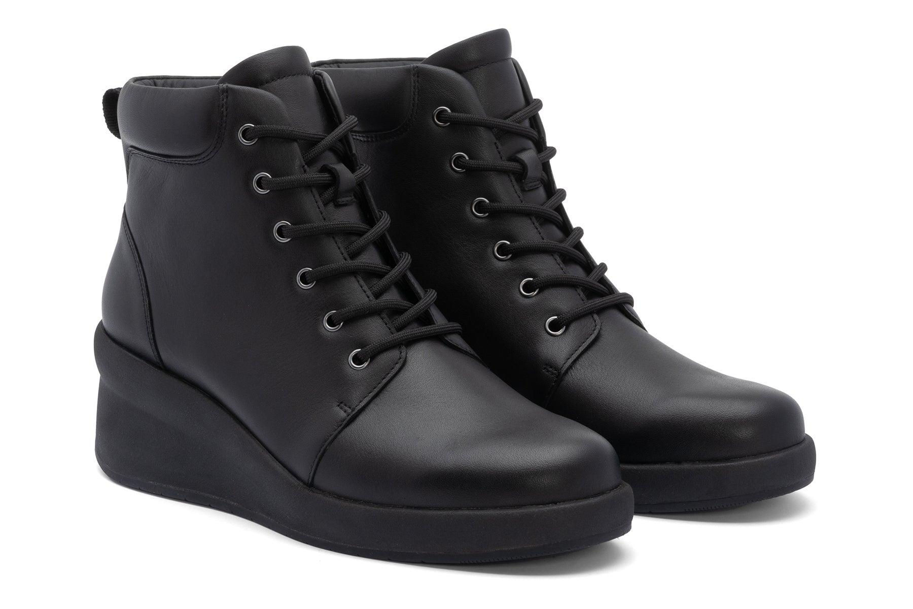 Passage Lace Up Product Image