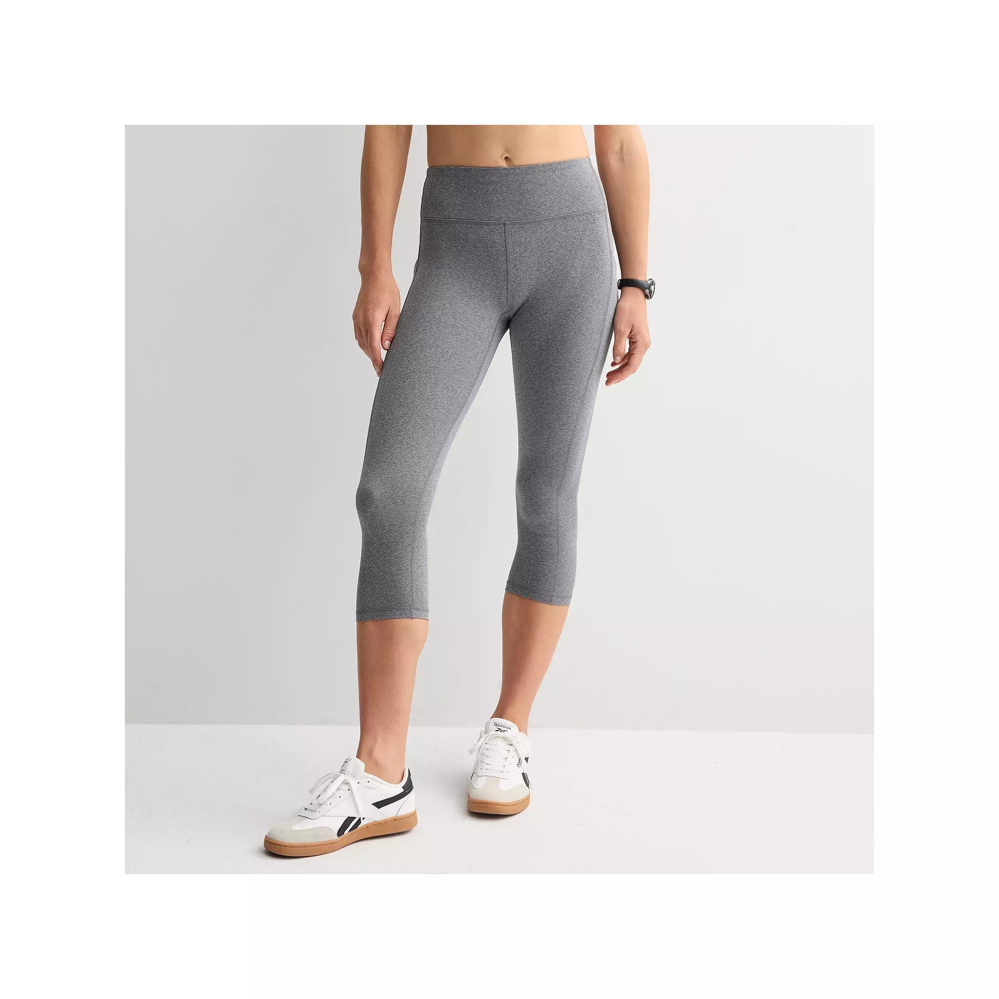 Women's Tek Gear® Ultrastretch Pocket High-Waisted Capri Leggings, Size: XL, Grey Sd Product Image
