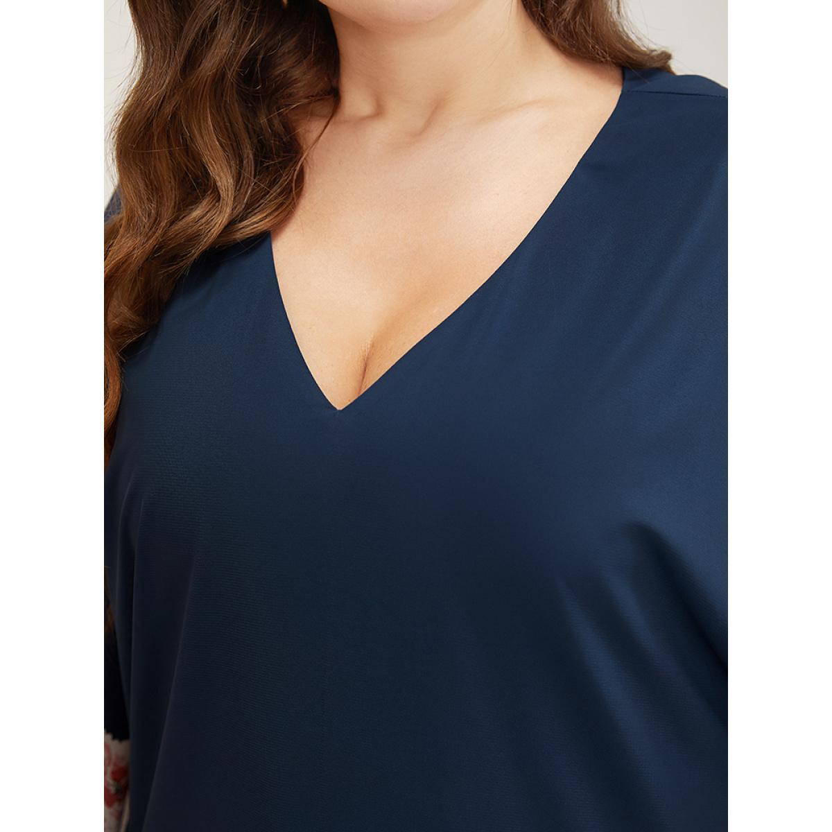 Plus Size Indigo Floral Print Asymmetrical Dolman Sleeve Blouse Women Elegant Short sleeve V-neck Dailywear Blouses BloomChic 14-16/1X Product Image