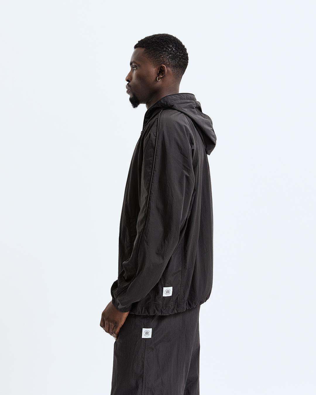 Crinkle Nylon Match Hooded Jacket Male Product Image