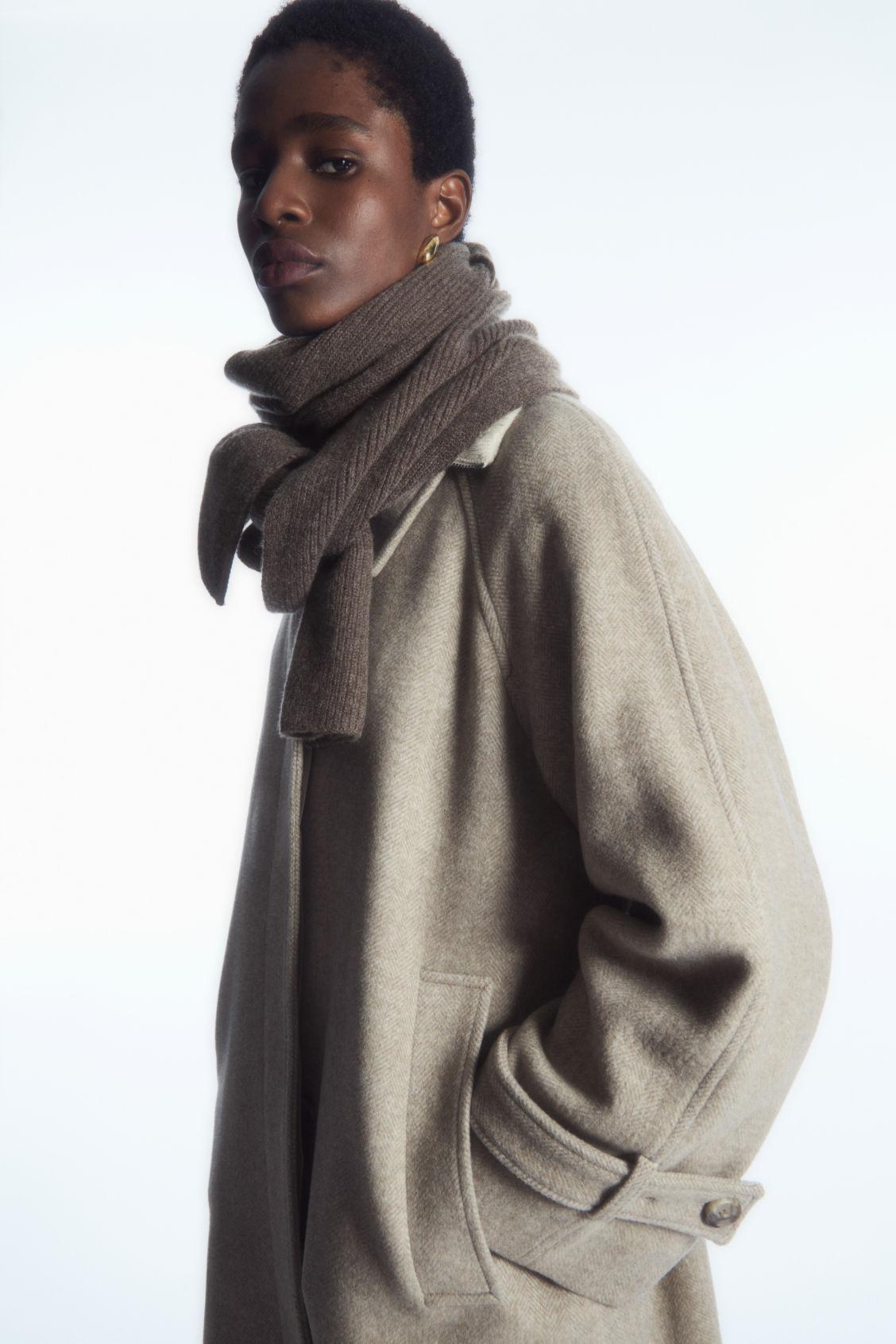 CASHMERE-BLEND SCARF Product Image