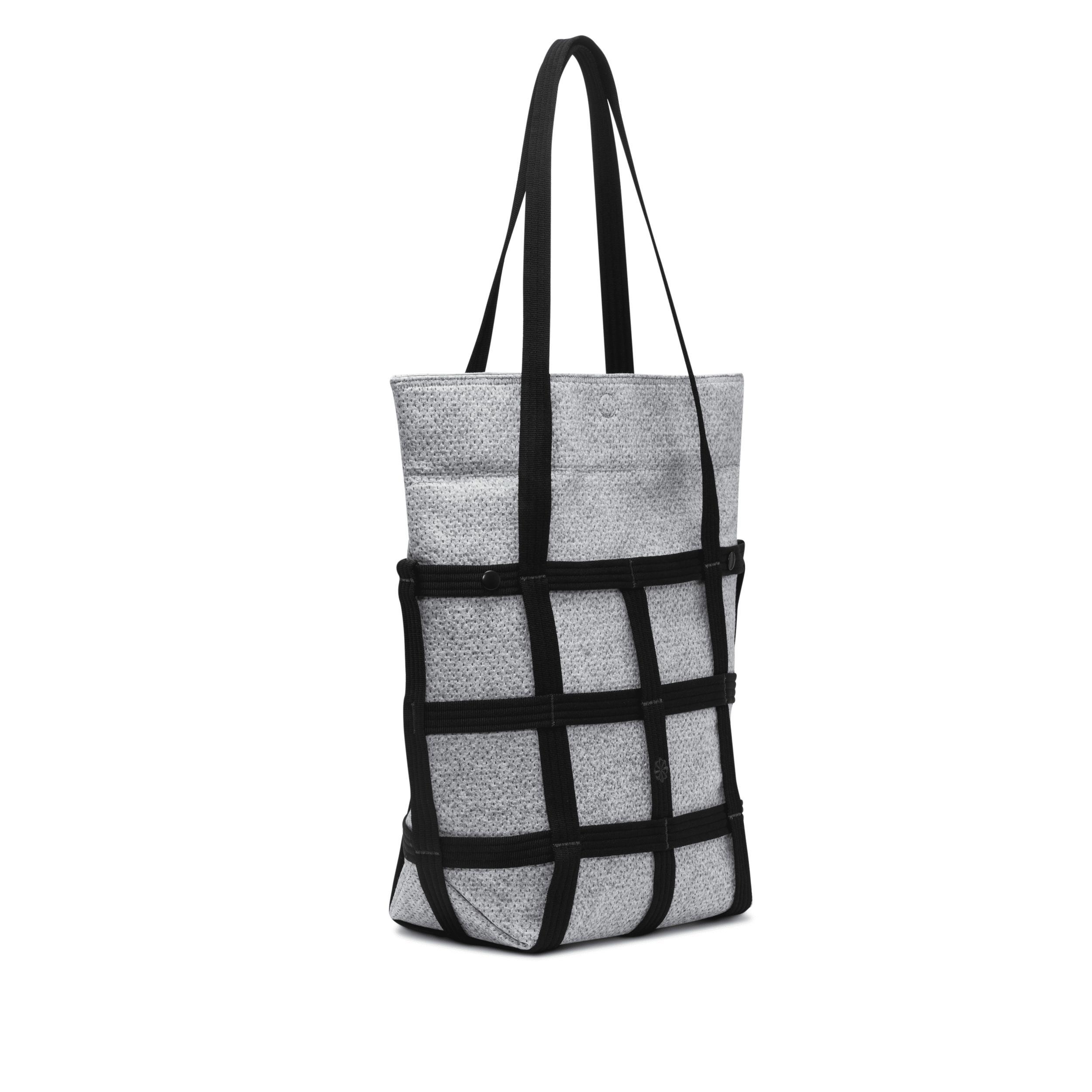 Nike Sportswear Forward Cargo Tote (12L) Product Image
