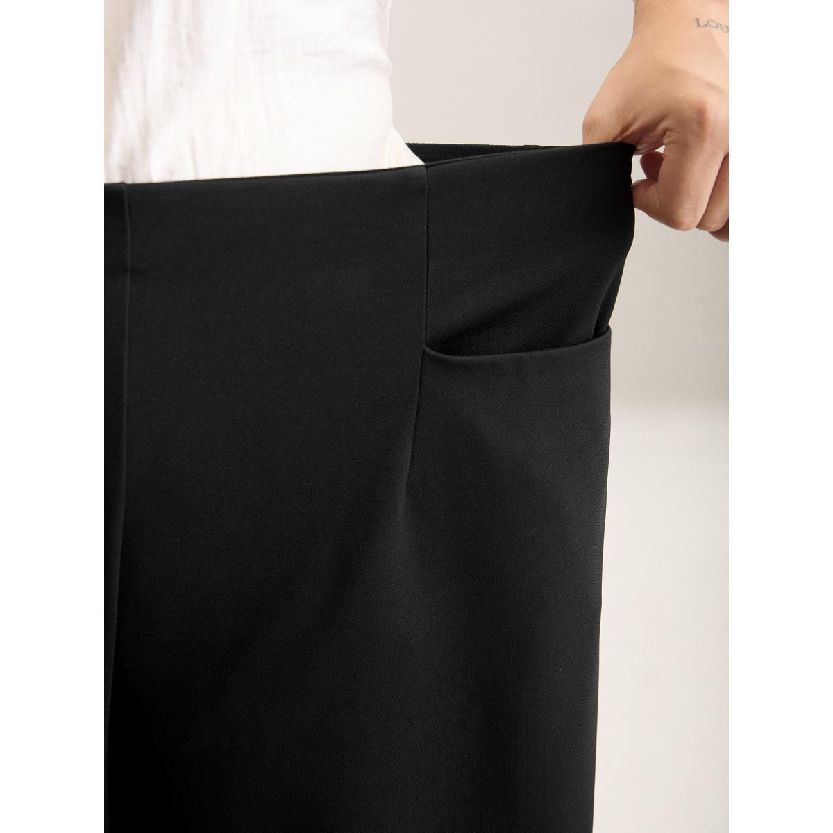 Plus Size Stretch Woven Wide-Leg Pull-On Pants Women Black At the Office Wide Leg Mid Rise Work Pants BloomChic 10/M Product Image