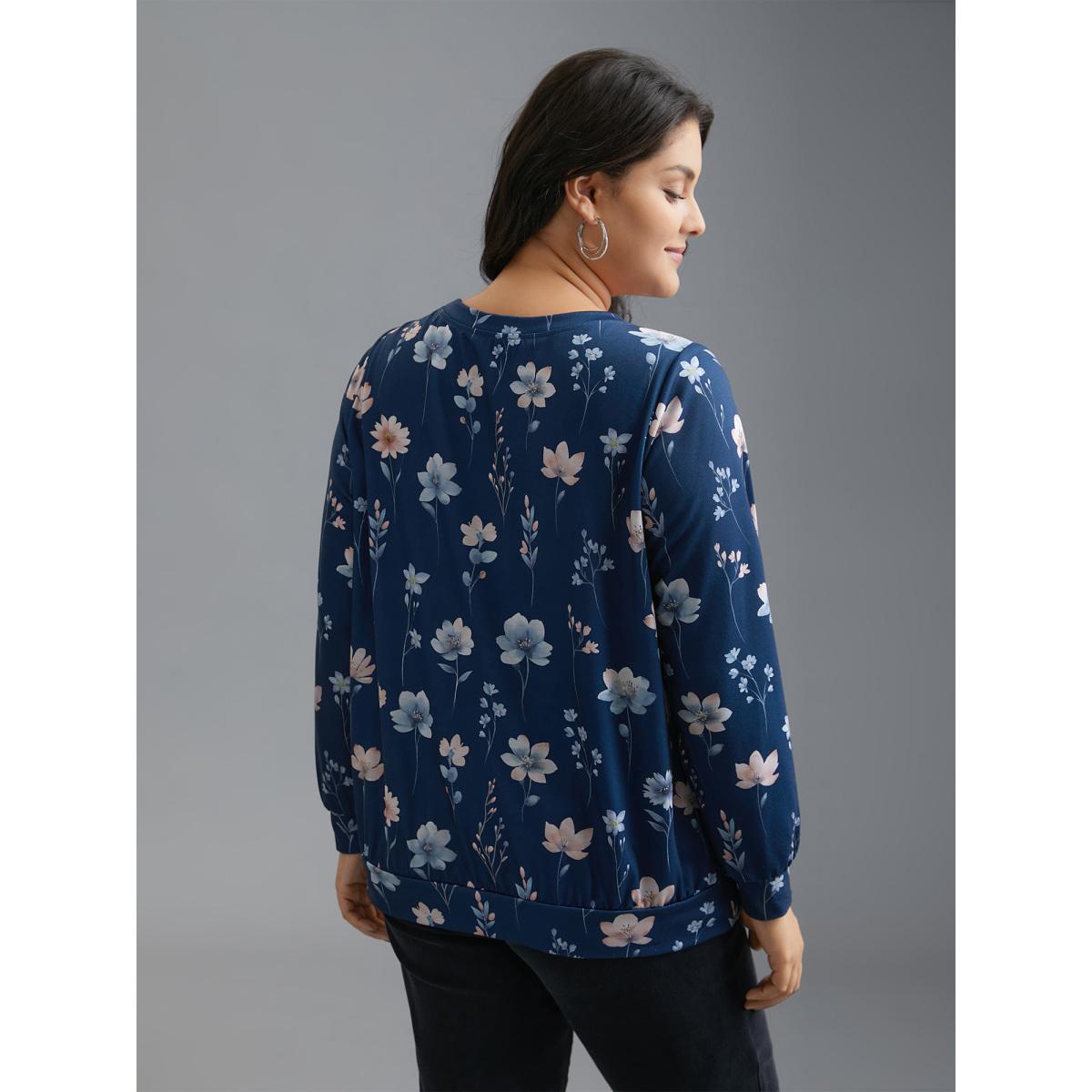 Plus Size Crew Neck Floral Print Sweatshirt Women DarkBlue Casual Contrast Round Neck Everyday Sweatshirts BloomChic 10/M Product Image