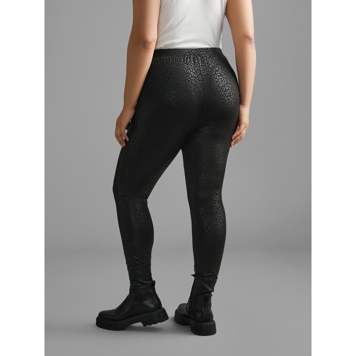 Plus Size Leopard Print Pocket High Stretch Leggings Women BlackFlower Elegant High stretch Skinny Mid Rise Everyday Leggings BloomChic 18-20/2X Product Image
