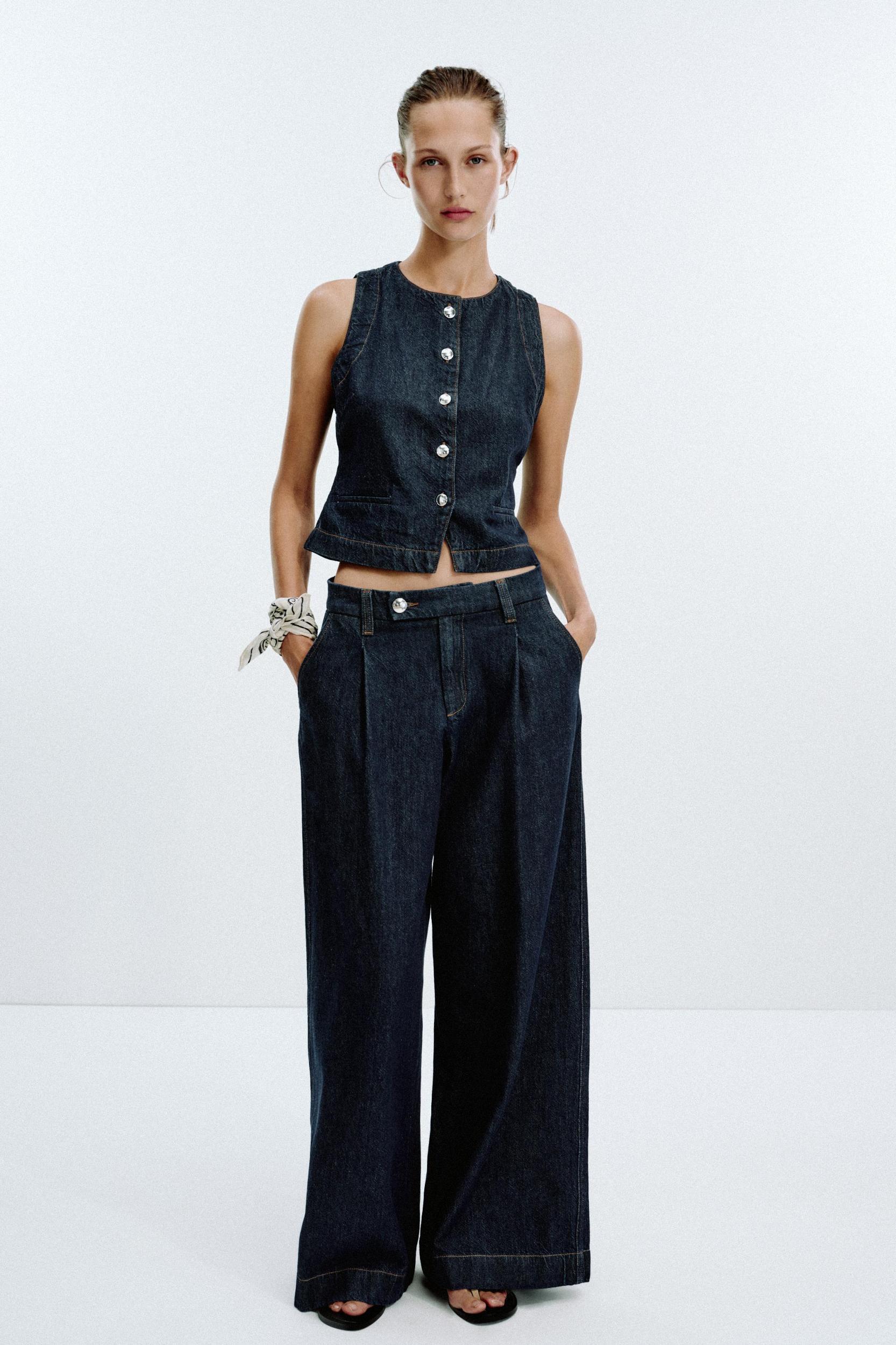Z1975 FITTED DENIM VEST Product Image