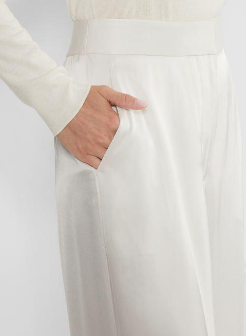the limitless pant™ satin Product Image