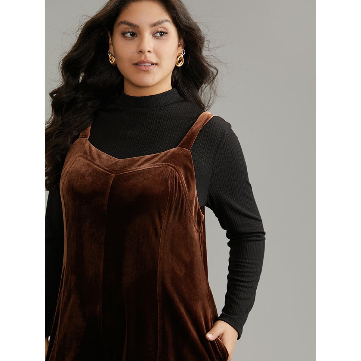 Plus Size Chocolate Plain Velvet Spaghetti Strap Pocket Jumpsuit Women Casual Sleeveless Spaghetti Strap Dailywear Loose Jumpsuits BloomChic 10/M Product Image