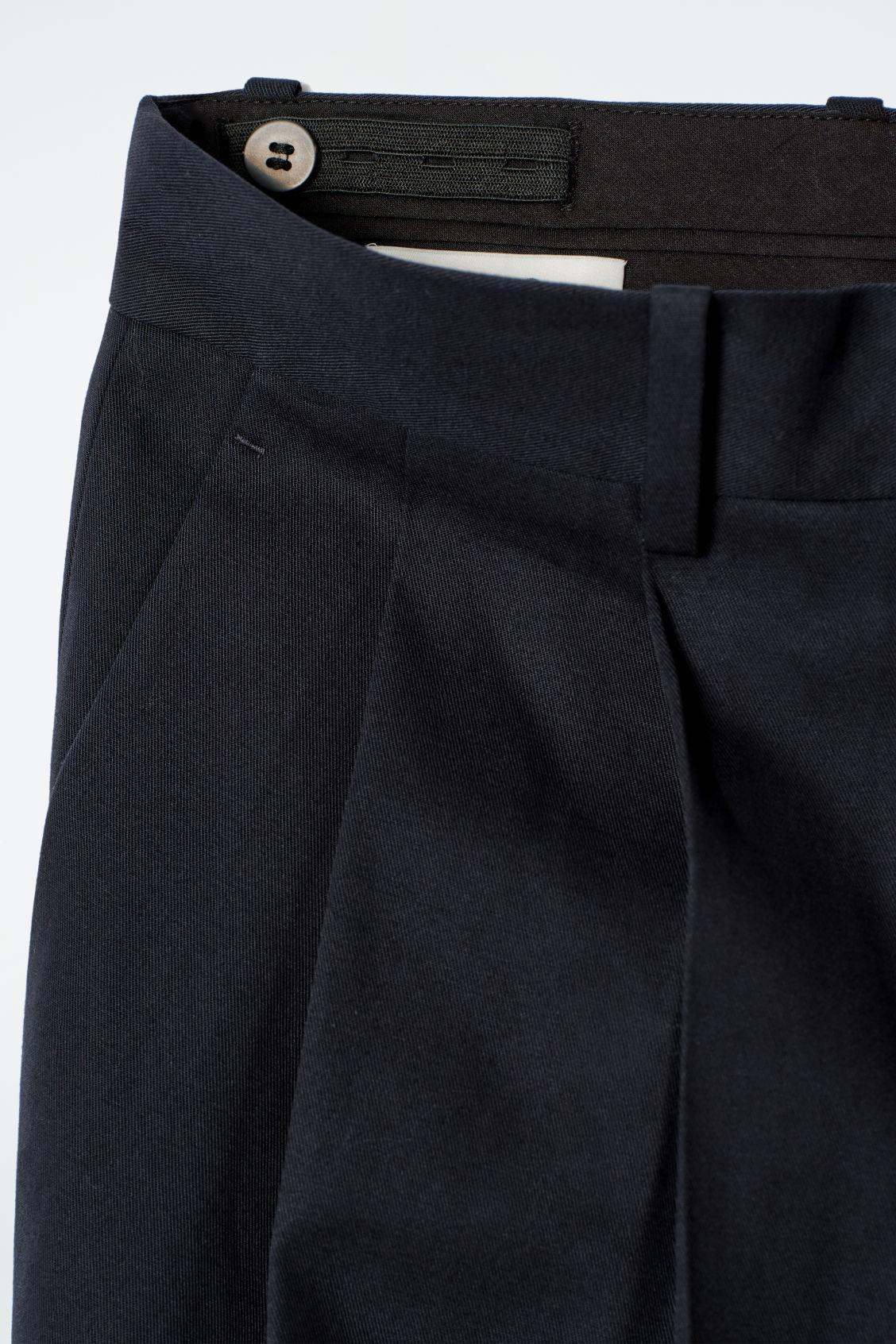 RELAXED COTTON WIDE-LEG PANTS Product Image