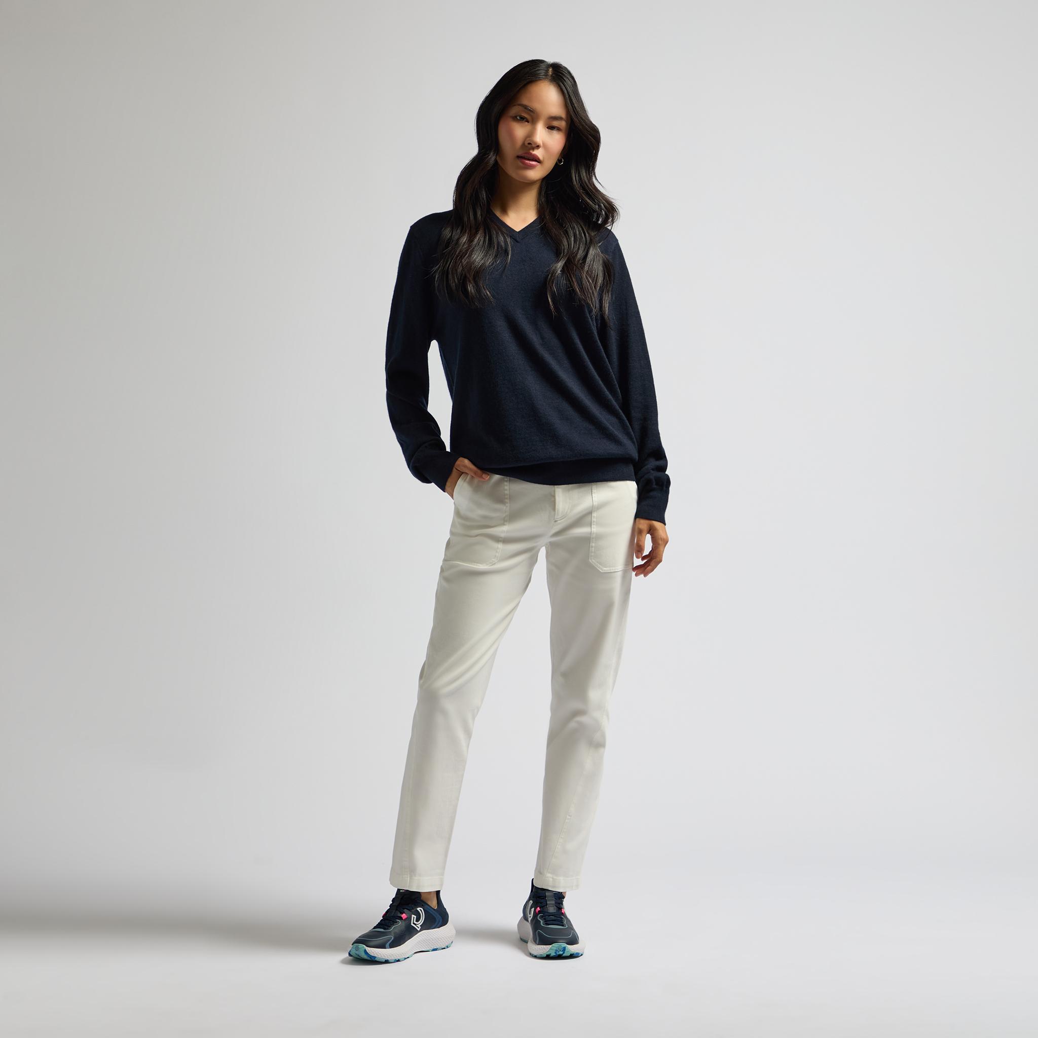 VERSE V NECK CASHMERE SWEATER Product Image