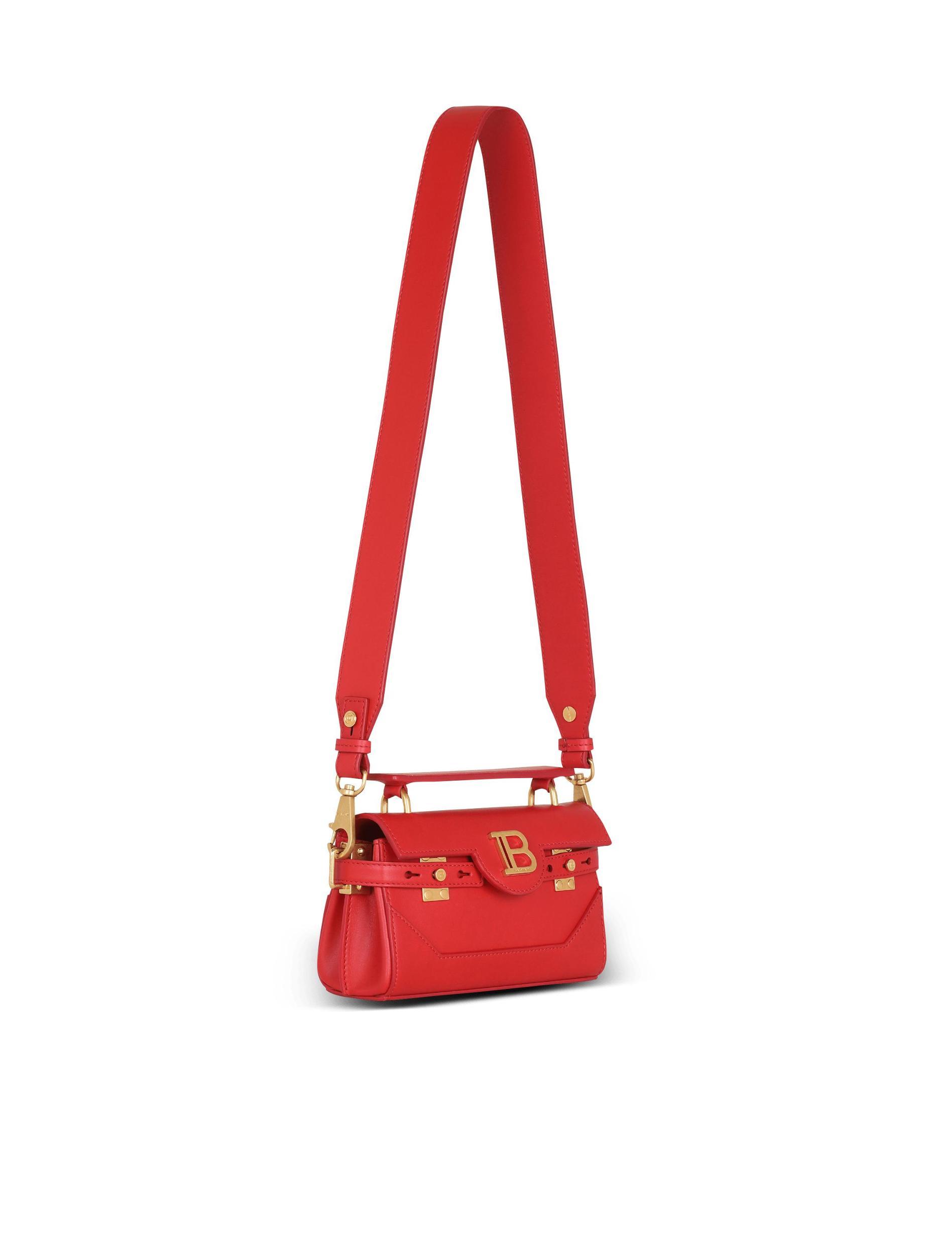 Smooth leather B-Buzz 19 bag Product Image