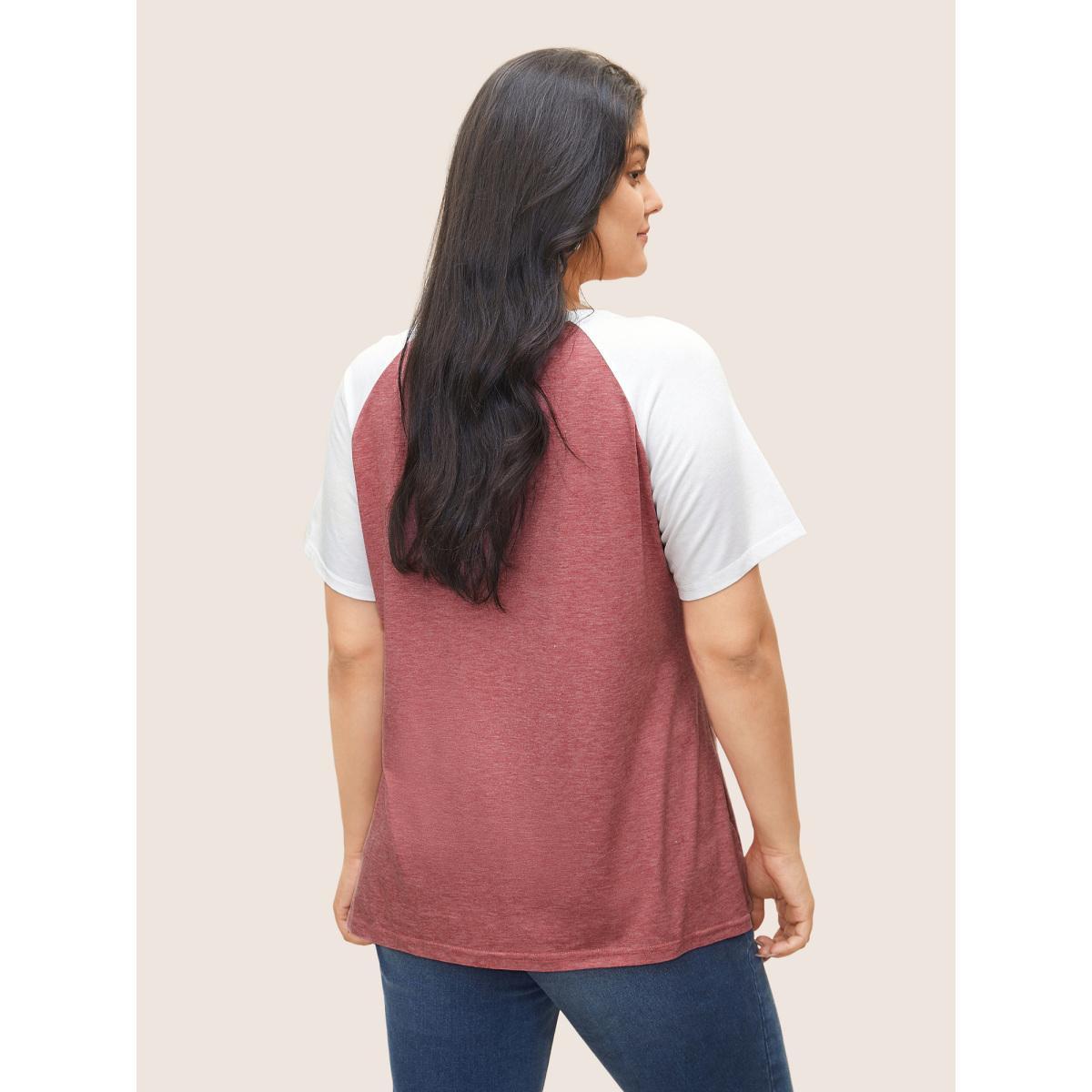 Plus Size Colorblock Contrast Notched Raglan Sleeve T-shirt Russet Women Casual Plain Everyday T-shirts BloomChic 30/6X Product Image