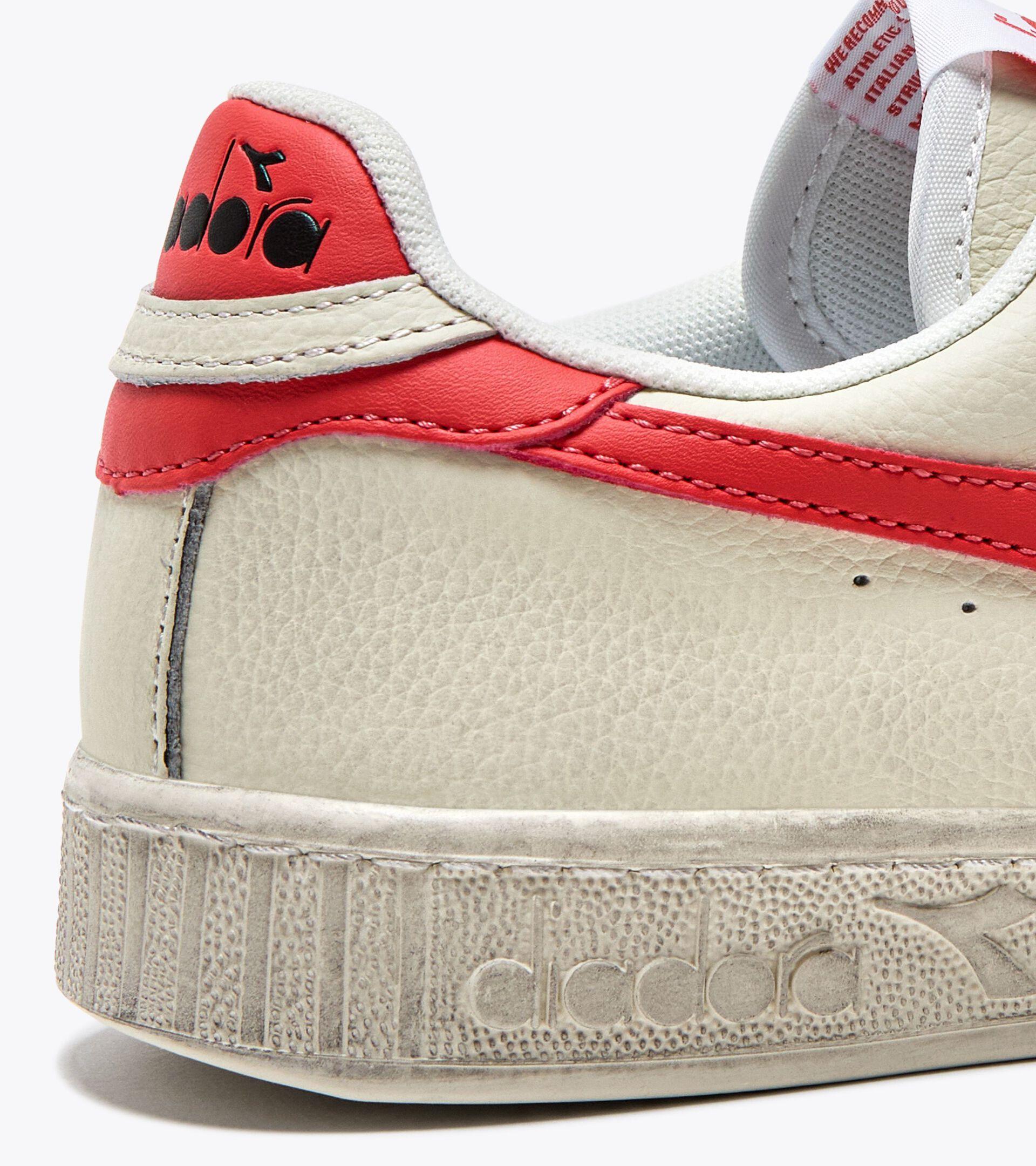 GAME L LOW FLUO WAXED Product Image