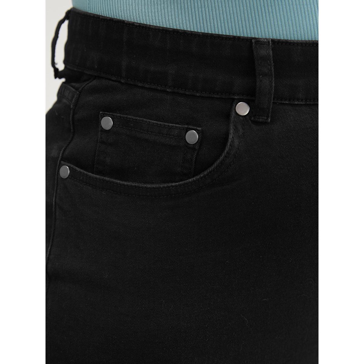 Plus Size Very Stretchy High Rise Black Wash Rivet Detail Knee Denim Shorts Women Black Casual Plain High stretch Pocket Jeans BloomChic 16/1X Product Image