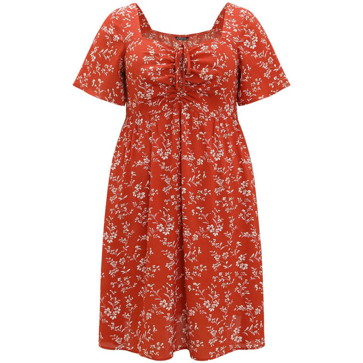 Plus Size Floral Print Square Neck Ruched Ruffles Drawstring Dress Red Women Elegant Drawstring Square Neck Short sleeve Curvy Midi Dress BloomChic 18-20/2X Product Image