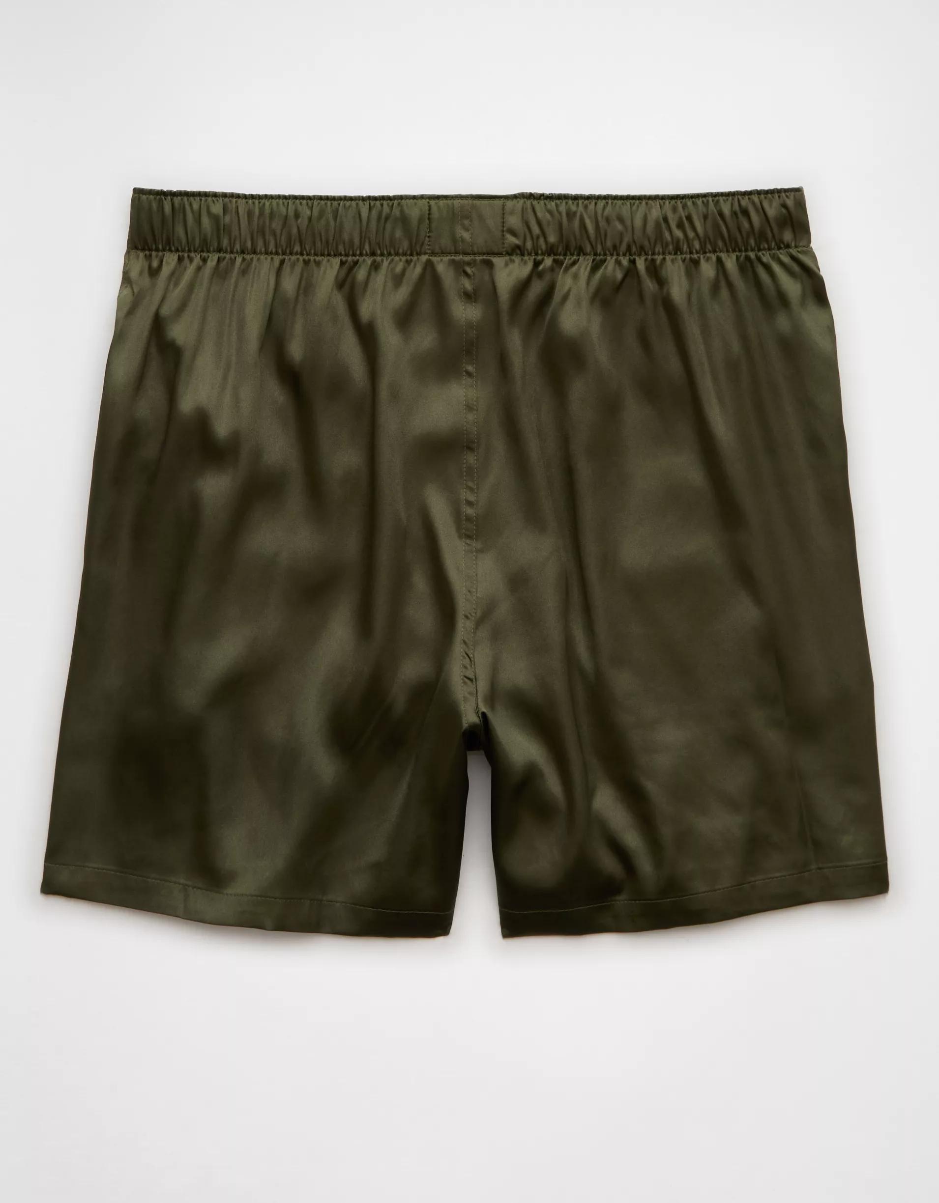 AEO Men's St. Patrick's Day Watercolor Clovers Satin Pocket Boxer Short Product Image