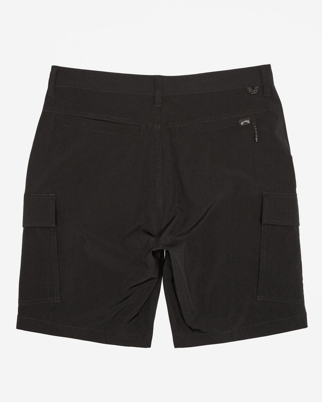 Surftrek Transport 19" Cargo Shorts - Black Male Product Image