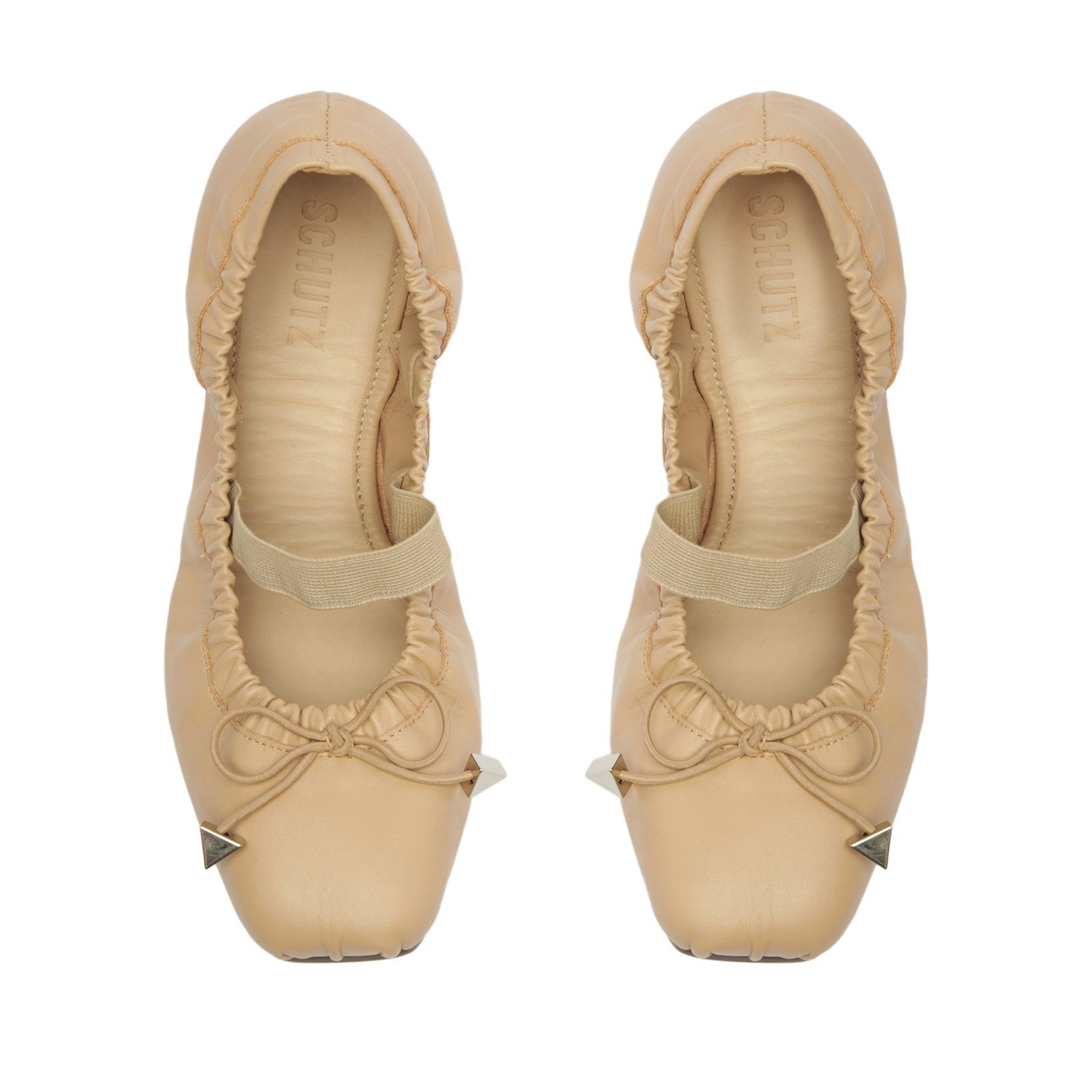 Fanny Leather Flat Product Image
