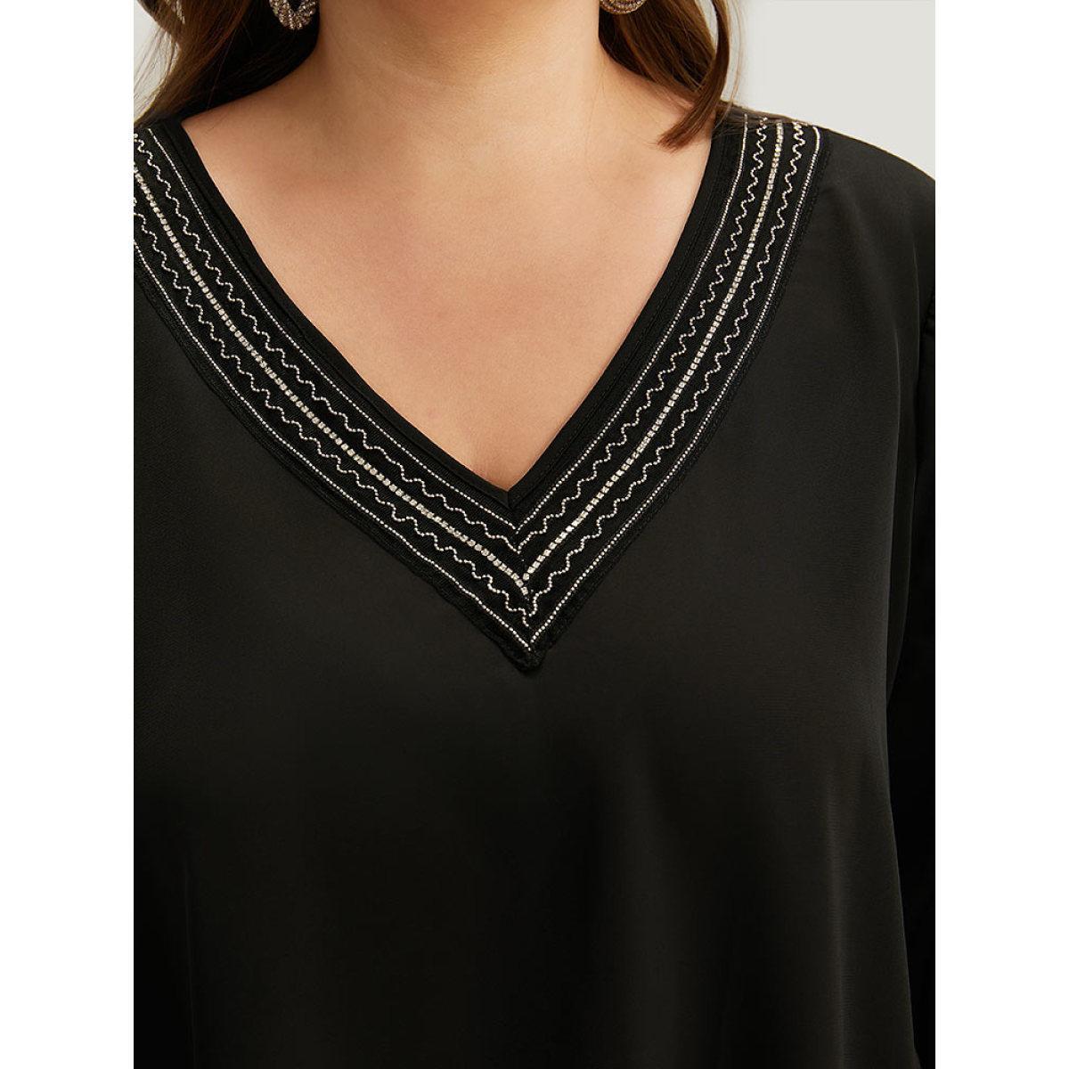Plus Size Black Anti-Wrinkle Stitch Patchwork Hanky Hem Blouse Women Glamour Half Sleeve V-neck Going out Blouses BloomChic 18-20/2X Product Image