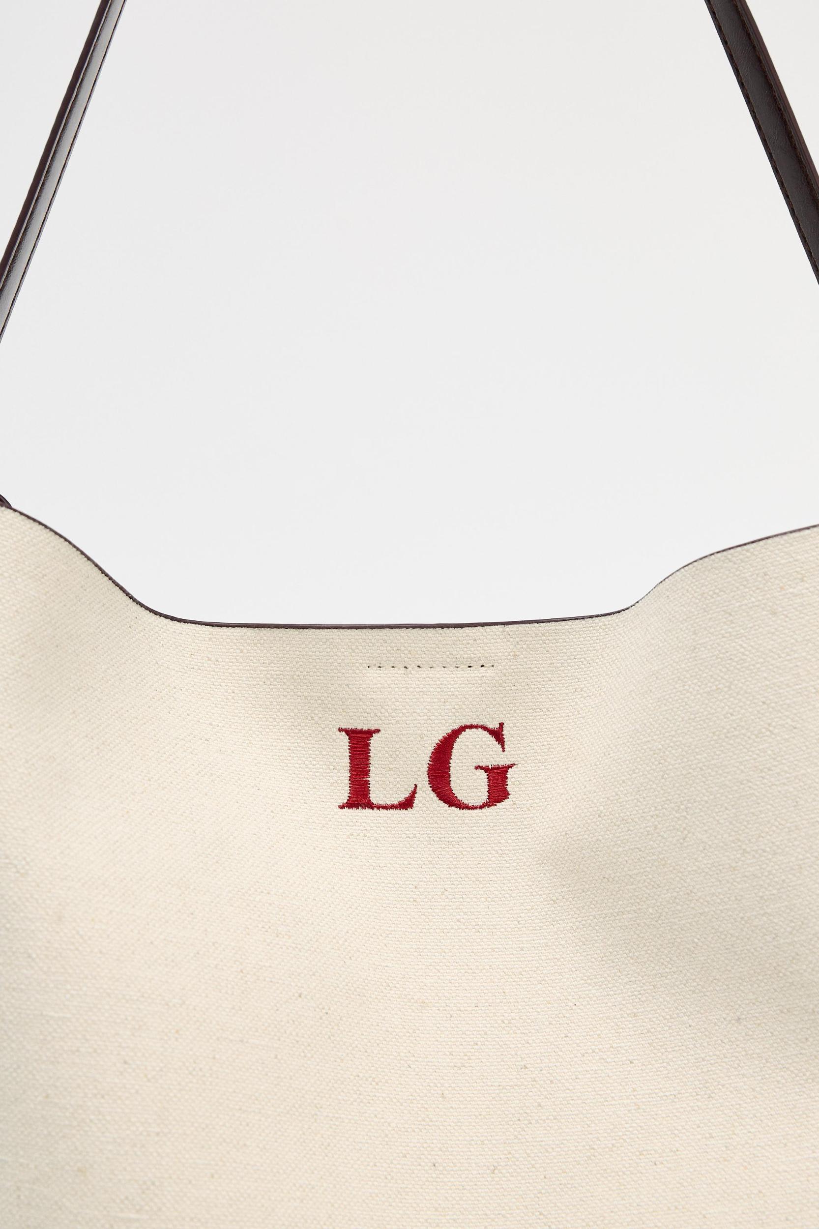 MAXI BUCKET BAG Product Image