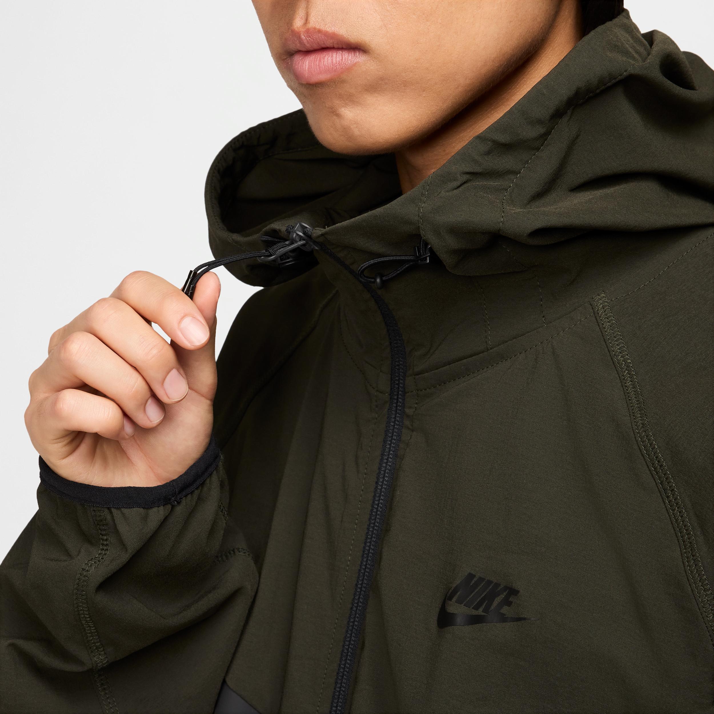 Nike Men's Tech Woven Jacket Product Image