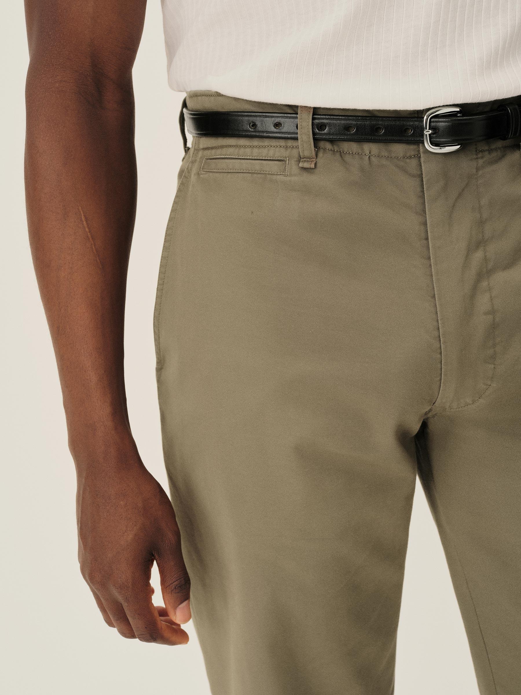 Mosswood Tropic Twill Carry-On Ford Standard Pant Product Image