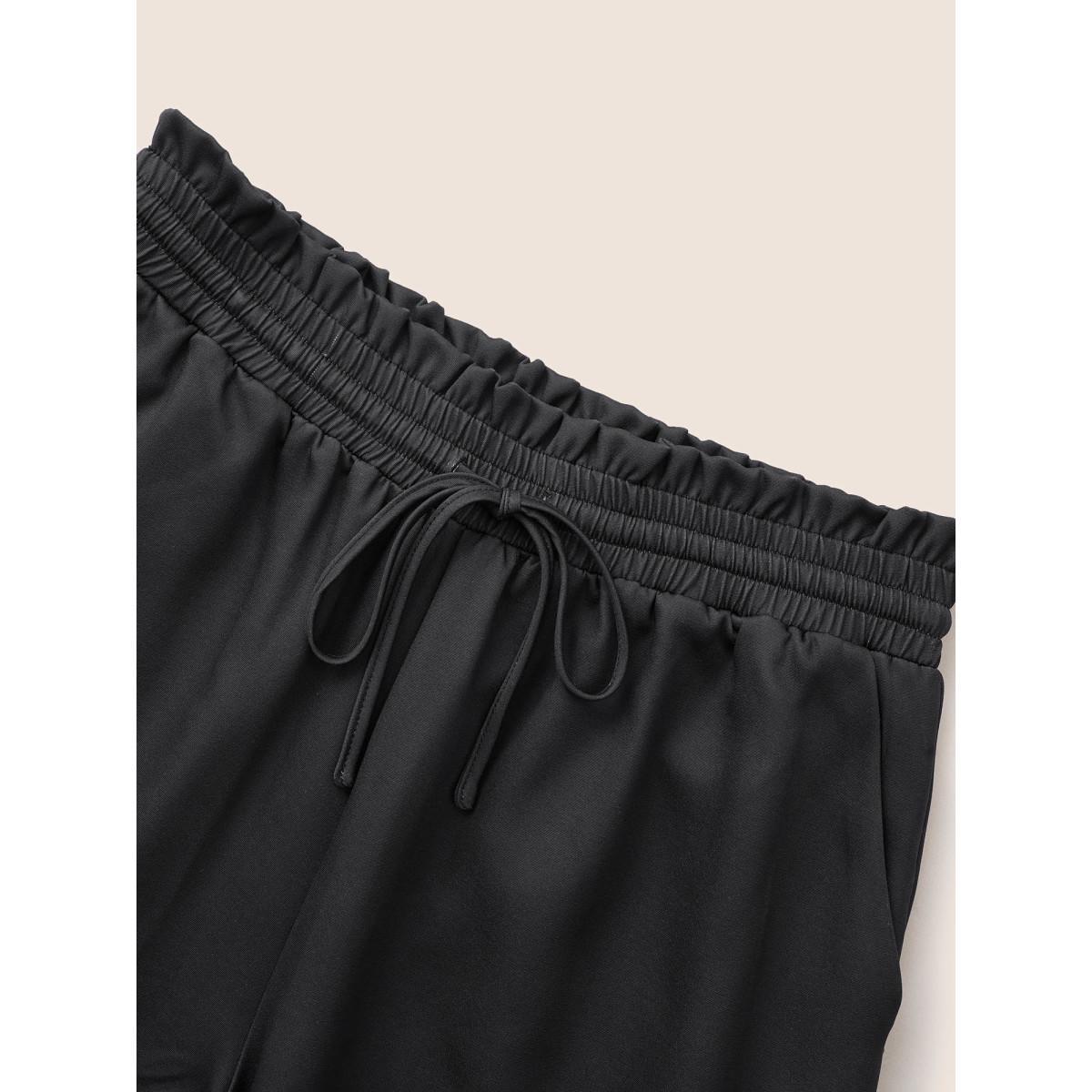 Plus Size Bandana Print Paperbag Waist Drawstring Pants Women Black Resort High Rise Vacation Pants BloomChic 18-20/2X Product Image