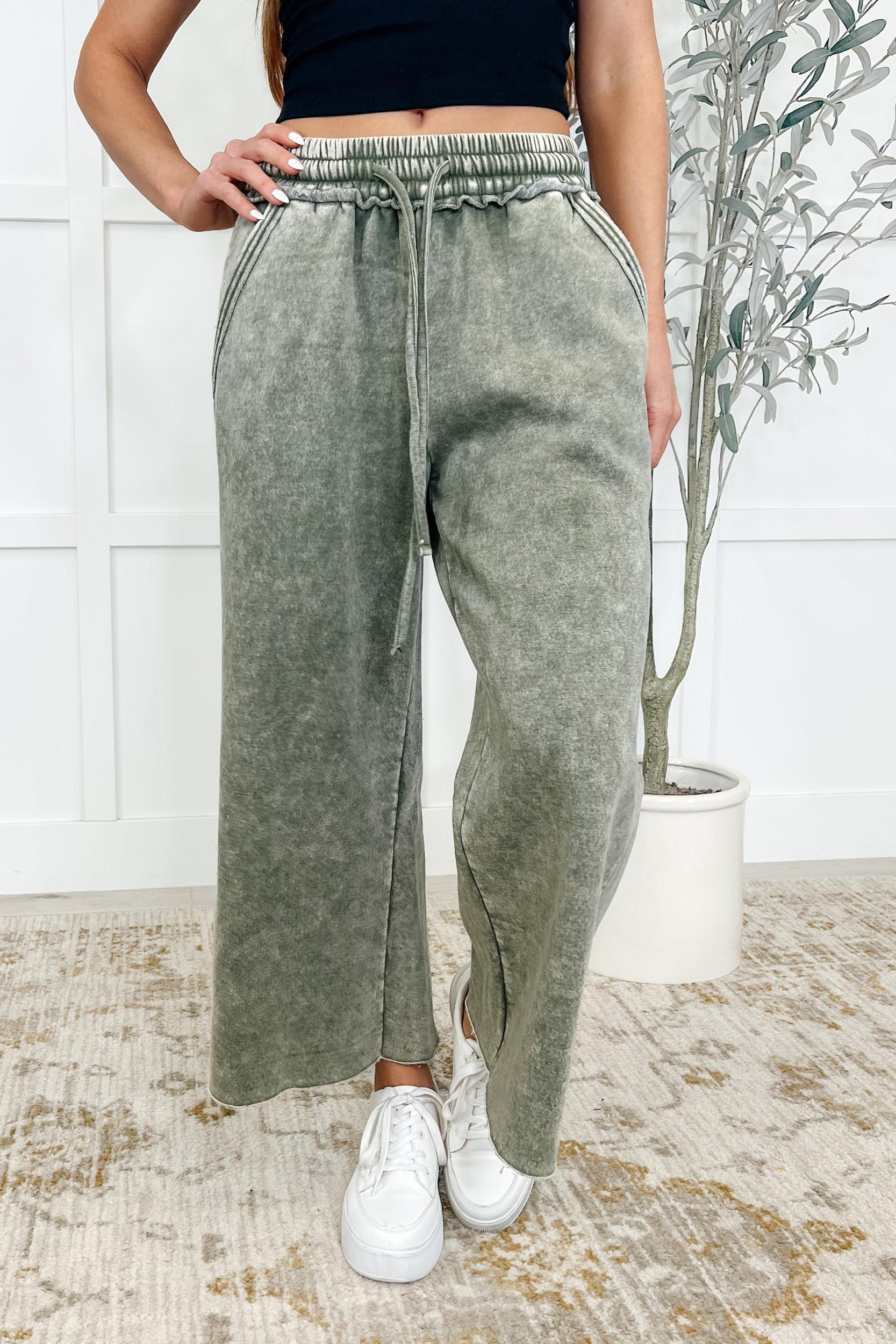 Chase the Pace Wide Leg Bottom in Taupe Product Image