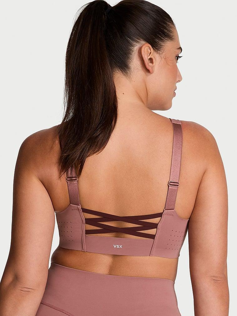 Featherweight Max™ Front-Close Sports Bra Product Image
