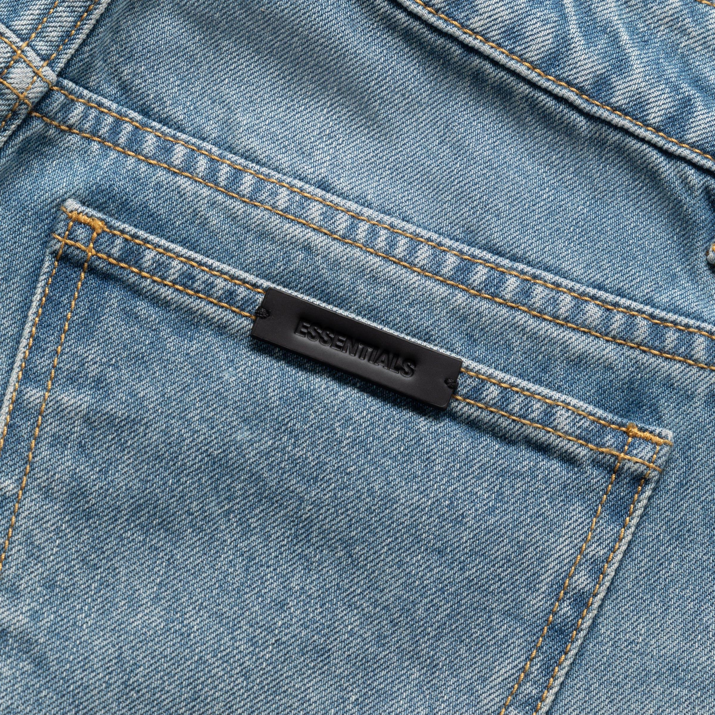 WOMEN'S HIGH WAISTED DENIM JEAN Product Image