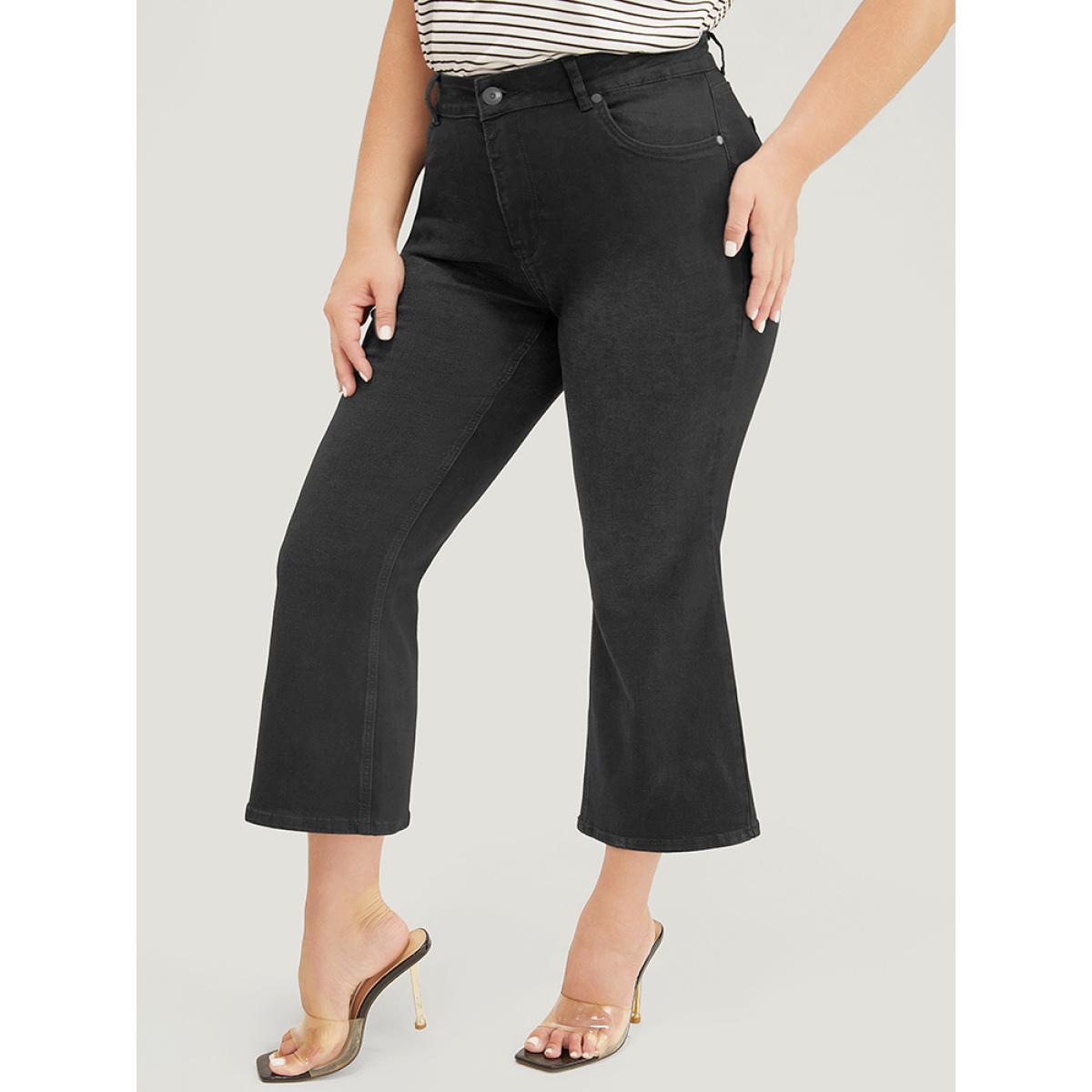 Plus Size Bootcut Slightly Stretchy High Rise Black Wash Cropped Jeans Women Black Casual Plain Pocket Low stretch Pocket Jeans BloomChic 12/L Product Image
