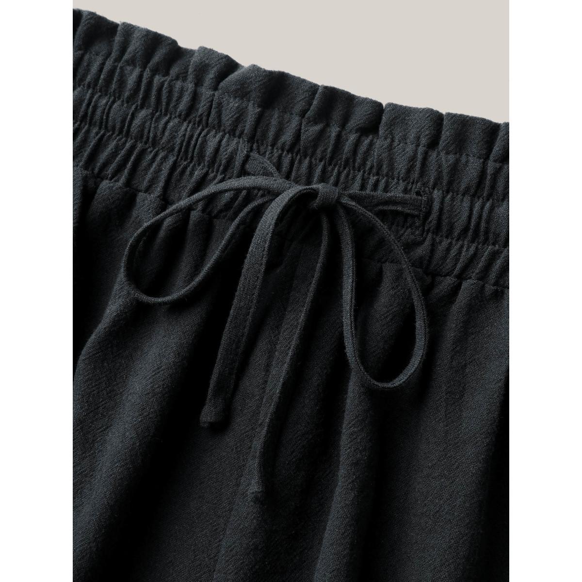 Plus Size Drawstring Waist Pockets Straight-Leg Shorts Women Black Casual Drawstring Straight Leg Everyday-Casual Shorts BloomChic 26/4X Product Image