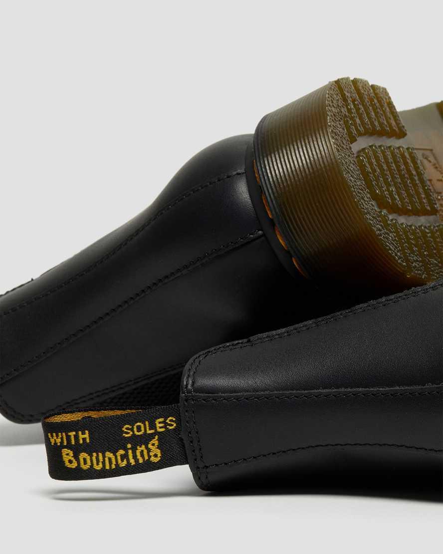 Dr. Martens Mens 2976 Leather Chelsea Boots Product Image