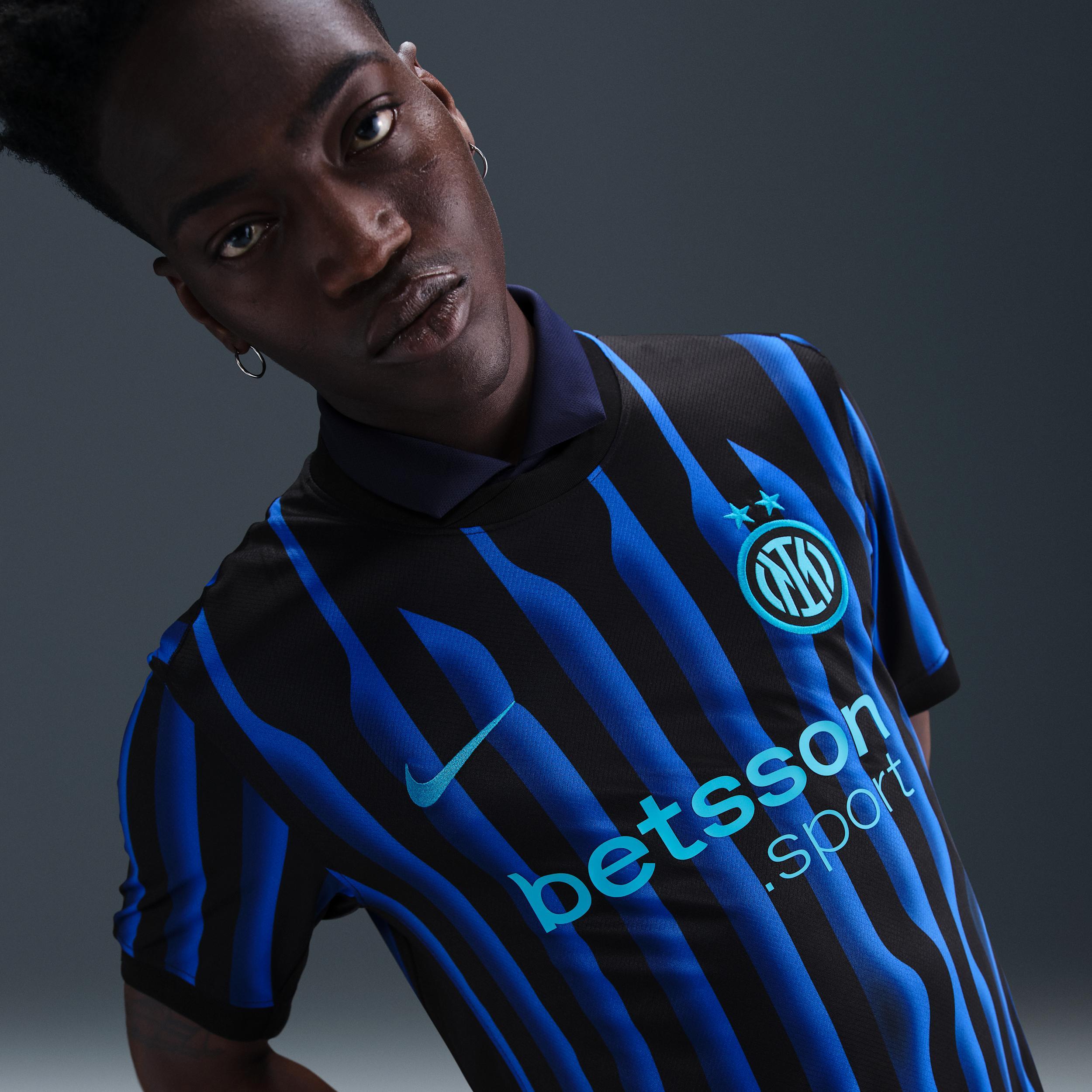 Inter Milan 2025/26 Stadium Home Nike Men's Dri-FIT Soccer Replica Jersey Product Image