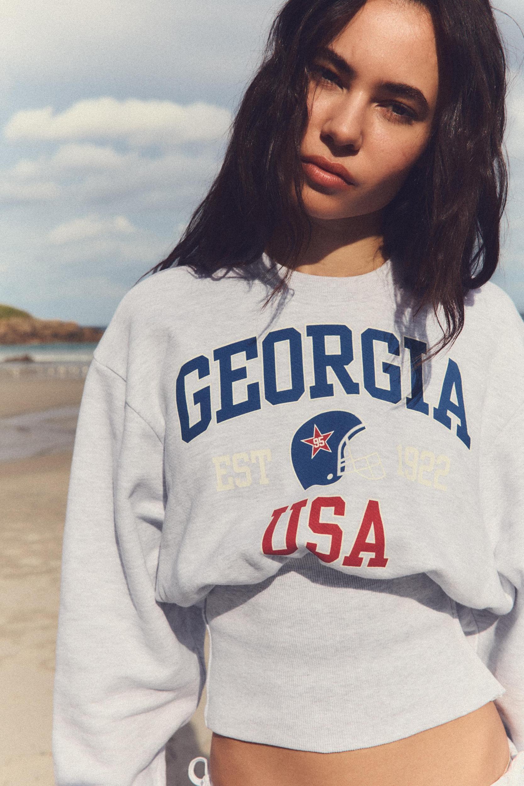 TEXT FLEECE ZIP SWEATSHIRT Product Image