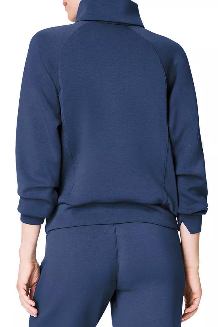 AirEssentials Half Zip- Faded Indigo Product Image