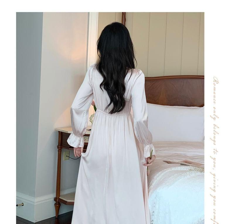 Puff-Sleeve Plain Lace Trim Pajama Dress Product Image