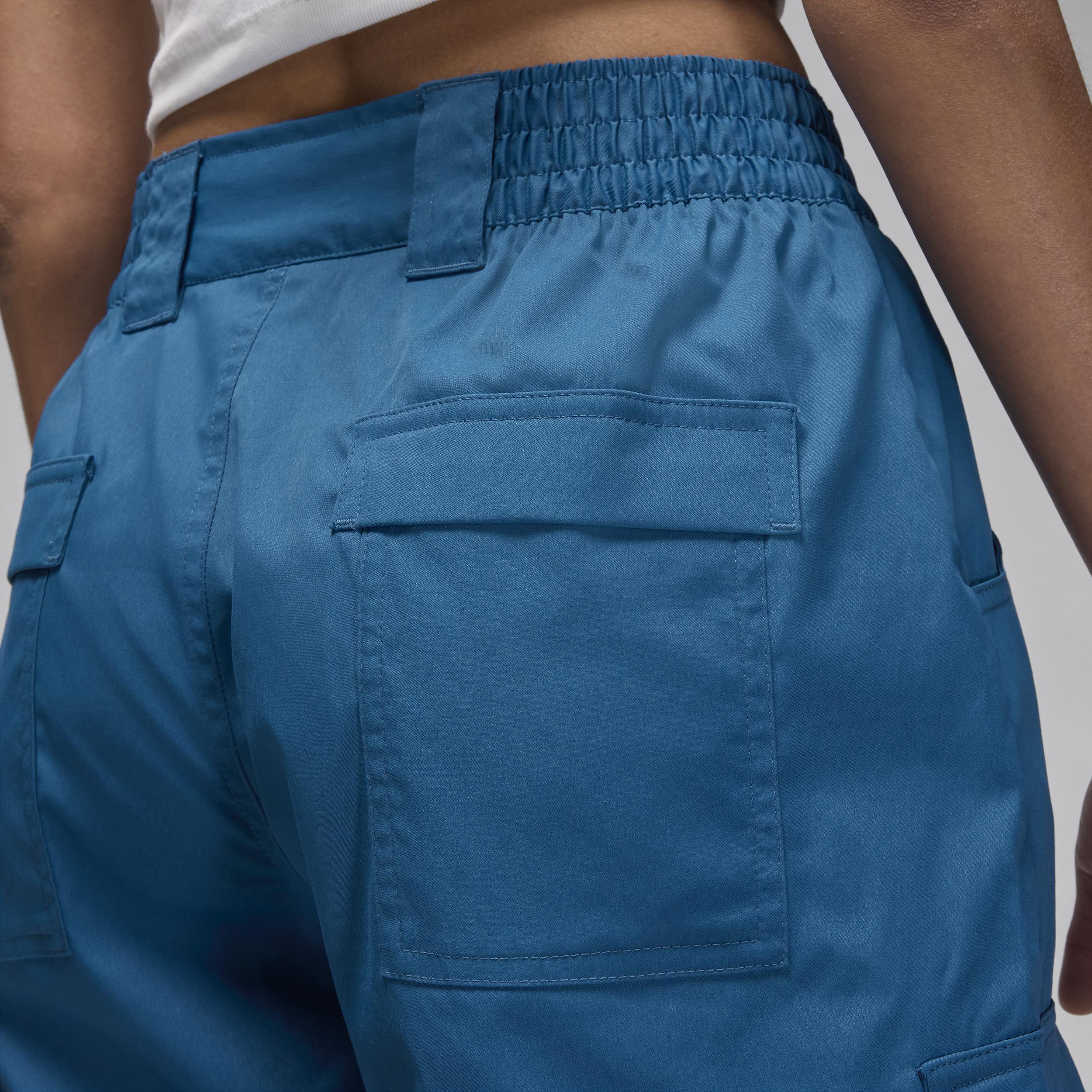 Womens Chicago Cargo Pants Product Image