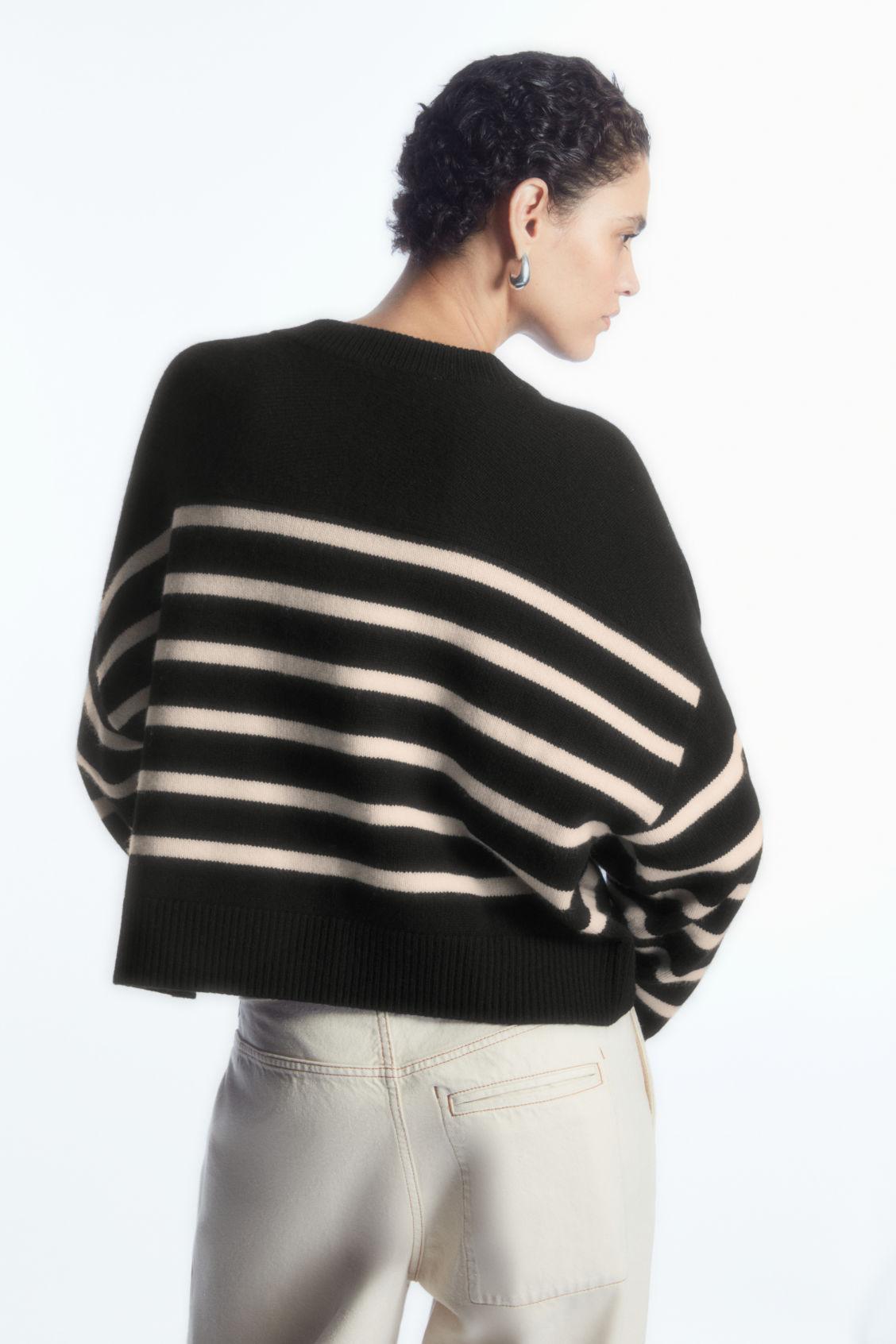 WOOL CREW-NECK CARDIGAN Product Image