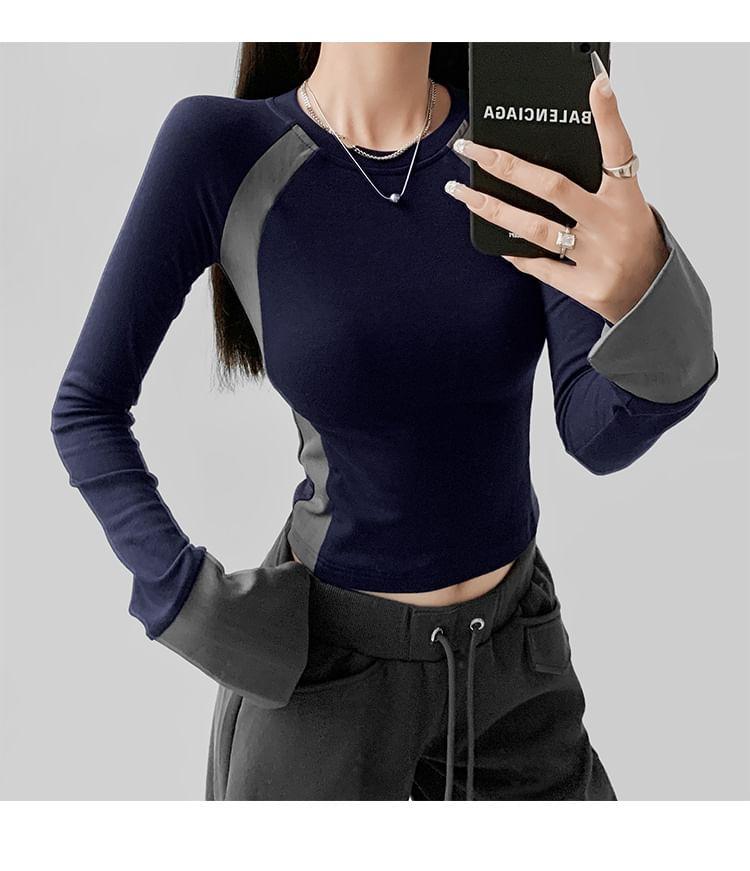 Long-Sleeve Crew Neck Striped Tee Product Image