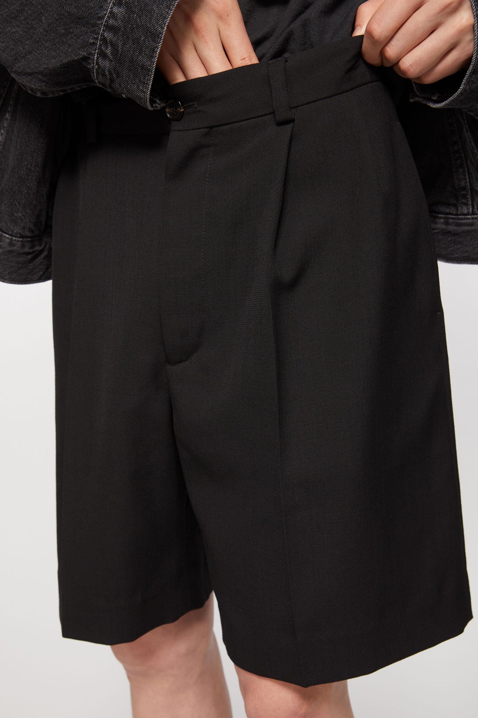 Tailored shorts Product Image