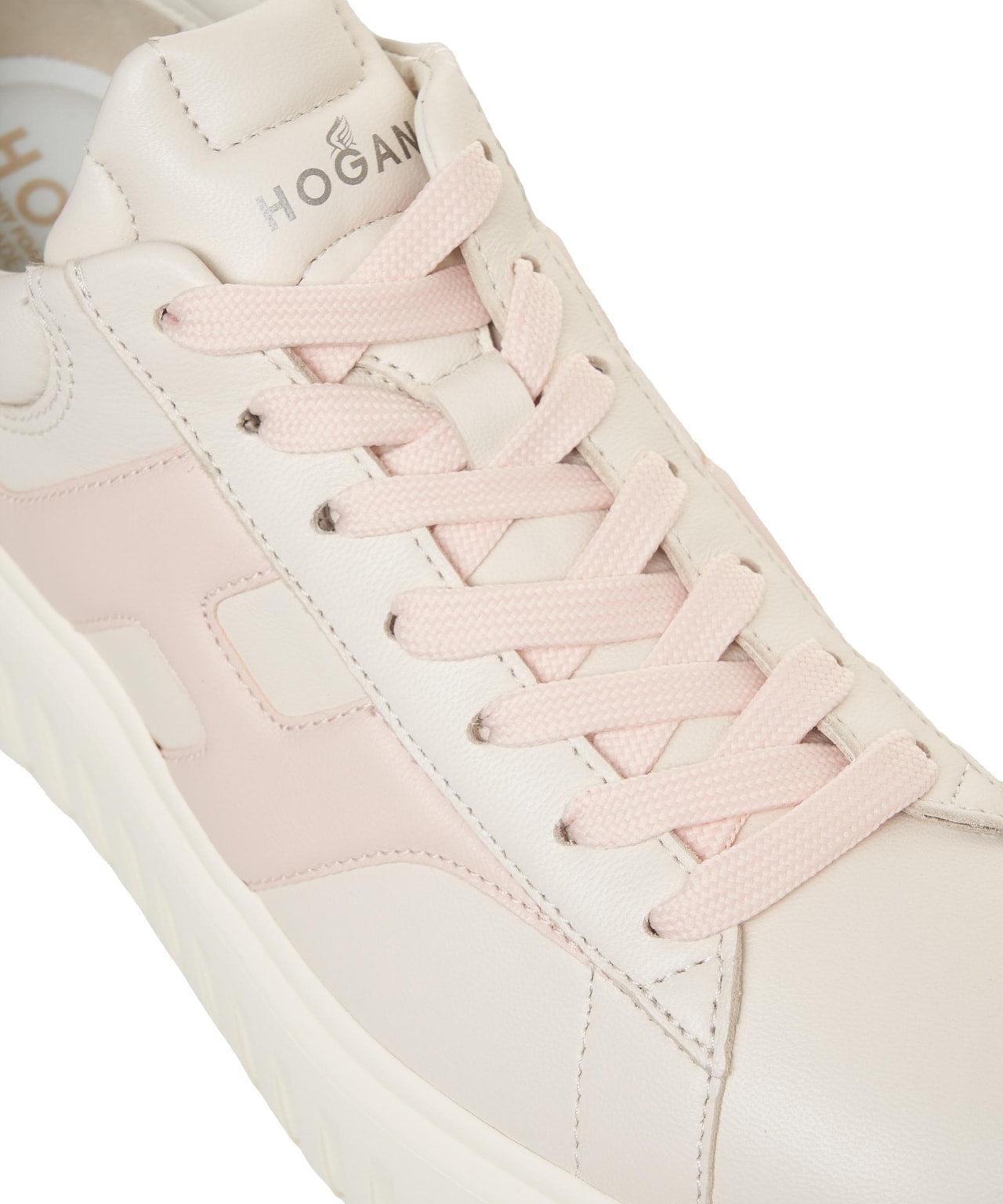 Sneakers 'H-Stripes' Product Image