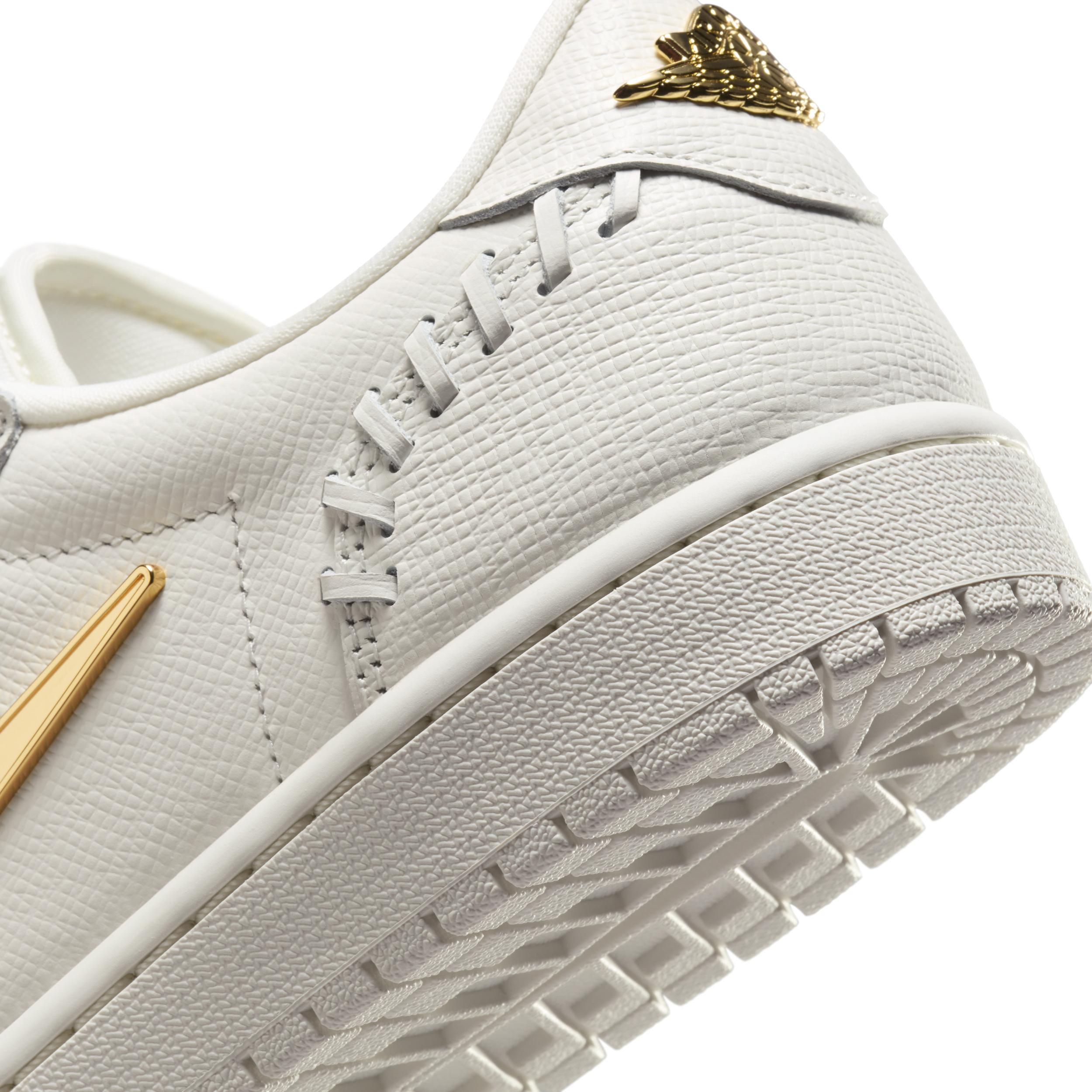 Air Jordan 1 Low Method of Make Women's Shoes Product Image