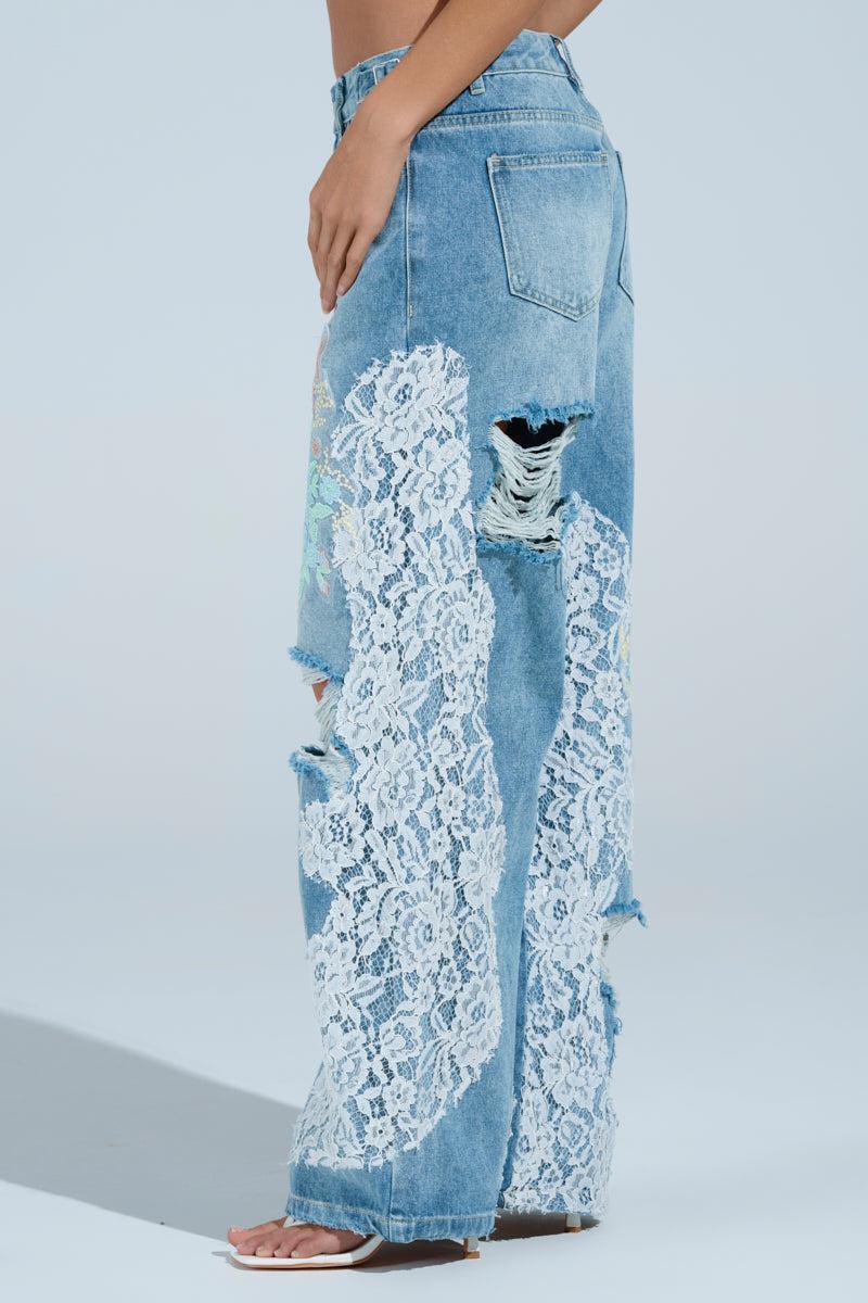 PICKING PEDALS FLORAL AND LACE DETAIL DENIM PANTS Product Image