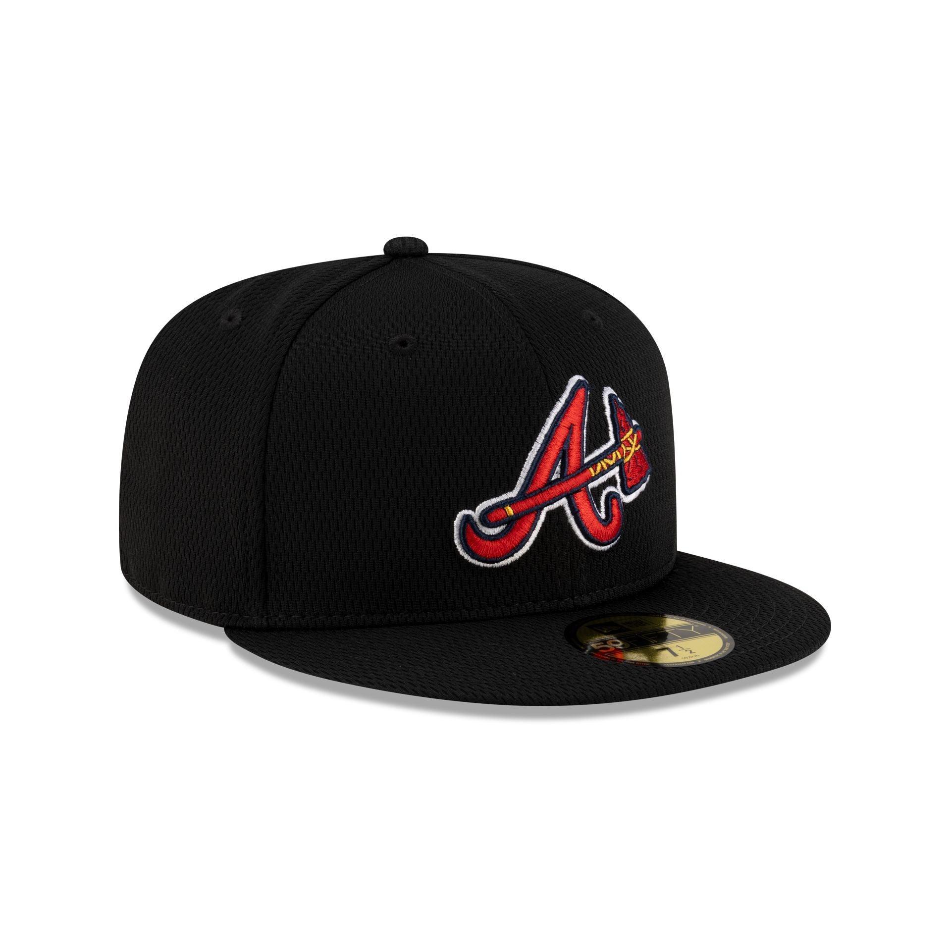Atlanta Braves 2025 Clubhouse Alt Black 59FIFTY Fitted Hat Male Product Image
