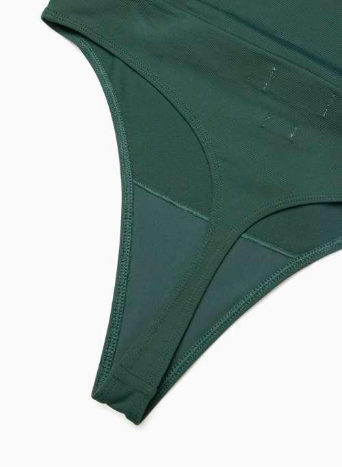 contour enrich skirt Product Image