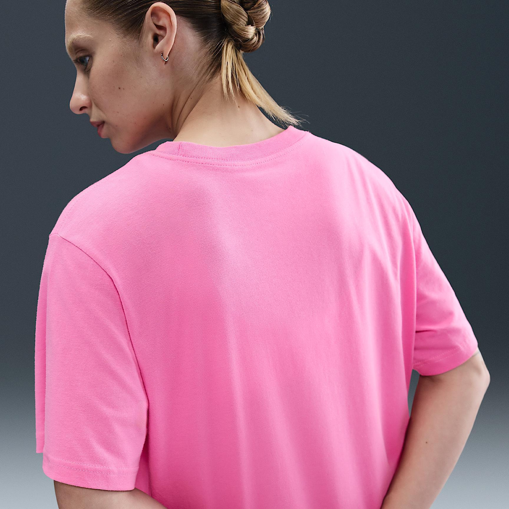 Women's Nike Sportswear Essential T-Shirt Product Image