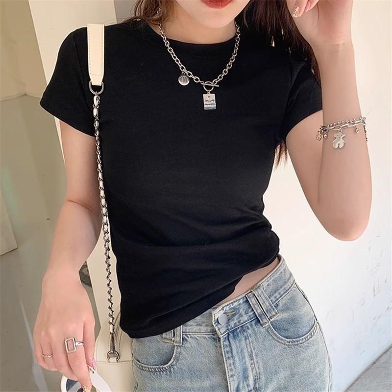 Short-Sleeve Crewneck Plain Crop Tee Product Image