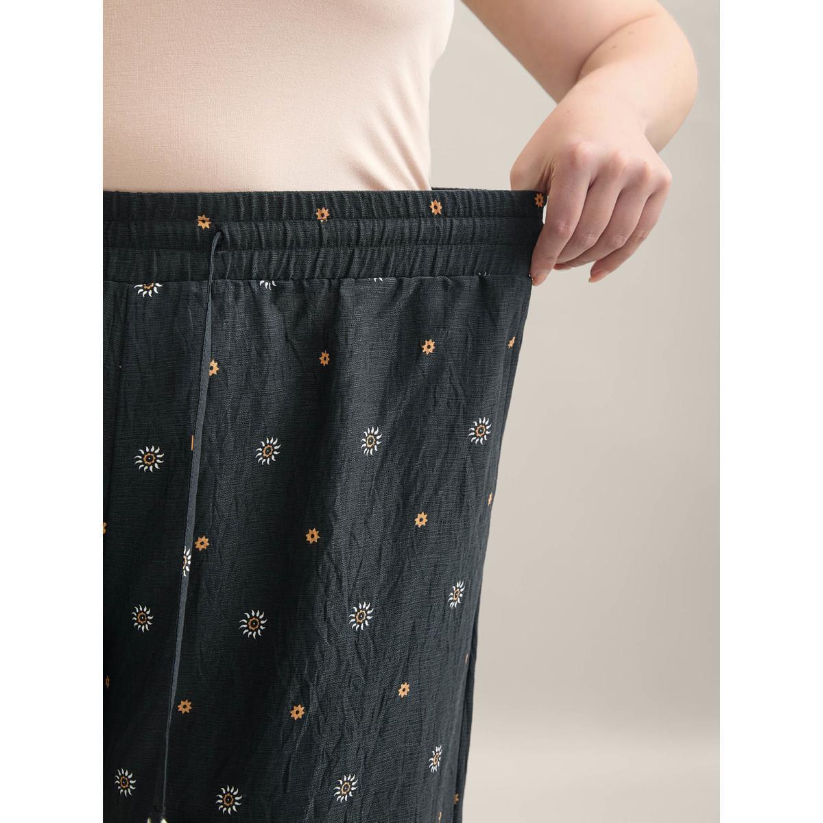 Plus Size Paisley Print Wide-Leg Airy Pants Women BlackFlower Resort Wide Leg Mid Rise Vacation Pants BloomChic 26/4X Product Image