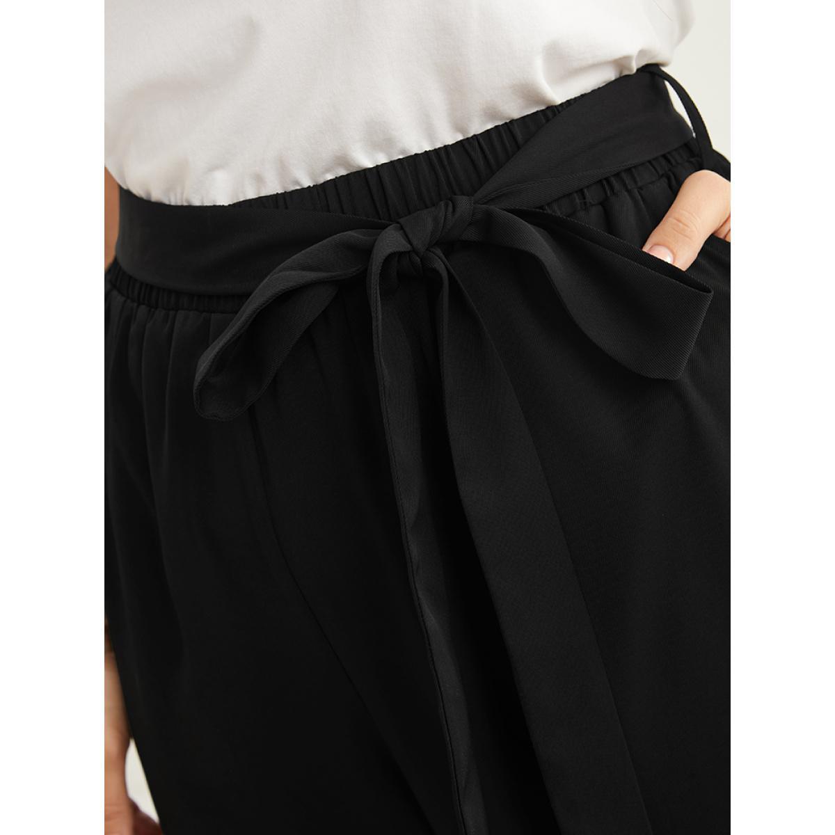 Plus Size Plain Elastic Waist Belted Pocket Mid Rise Pants Women Black Office Mid Rise Dailywear Pants BloomChic 14-16/1X Product Image